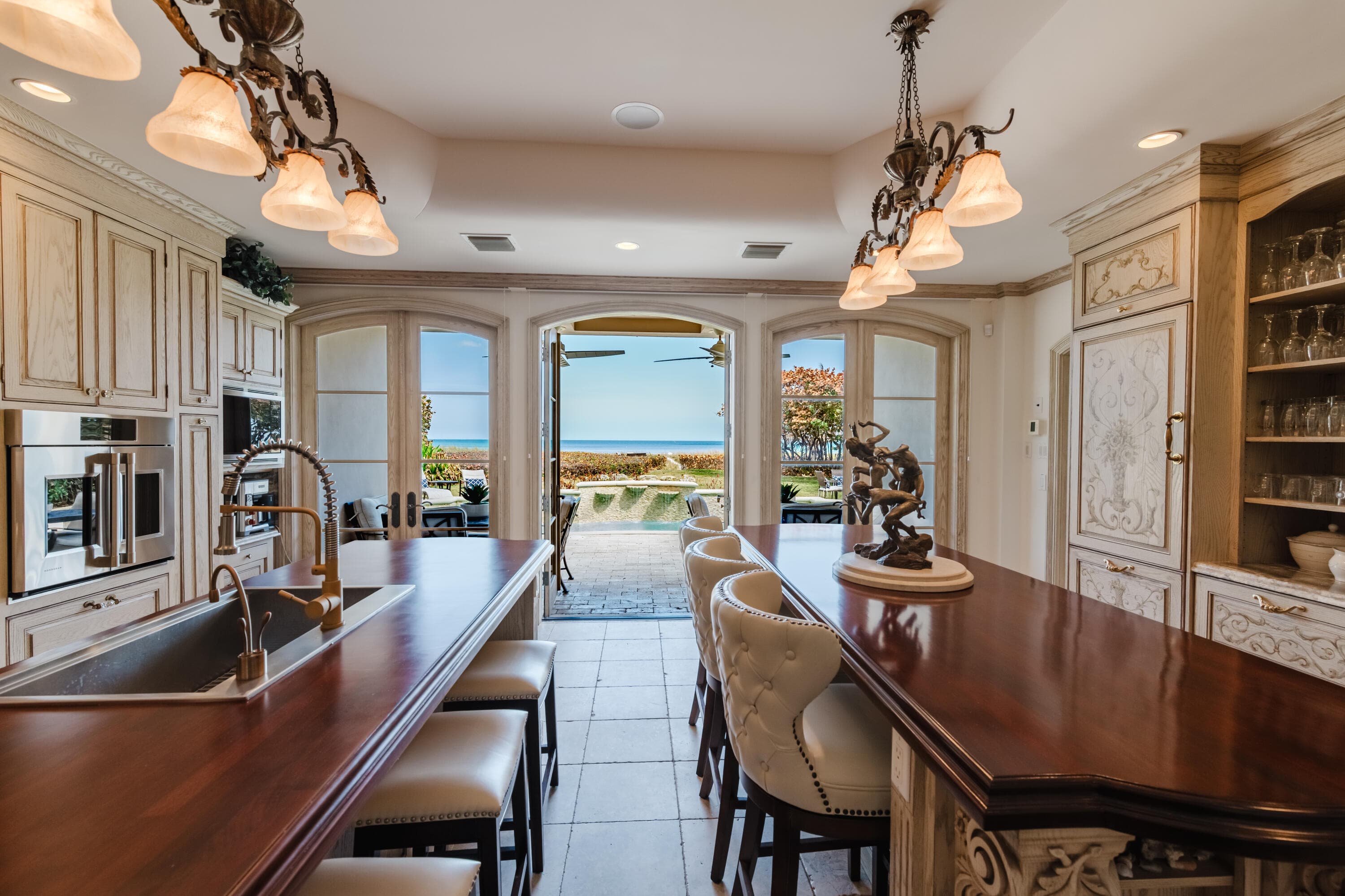 19 N Beach Road, Jupiter Island, FL 33455 — photo 19 of 80