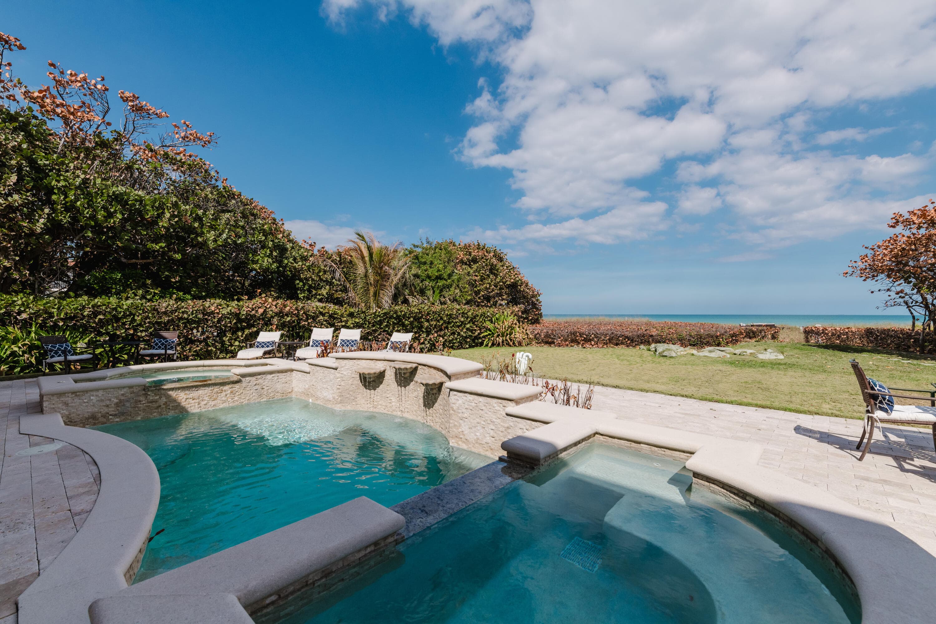 19 N Beach Road, Jupiter Island, FL 33455 — photo 57 of 80