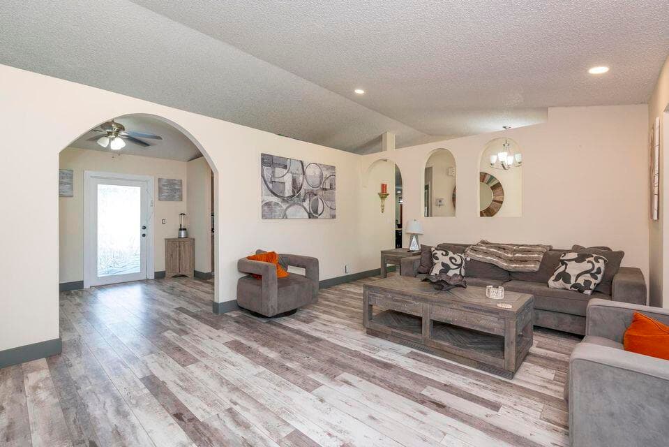 15211 60th Place N, Loxahatchee, FL 33470 — photo 10 of 60