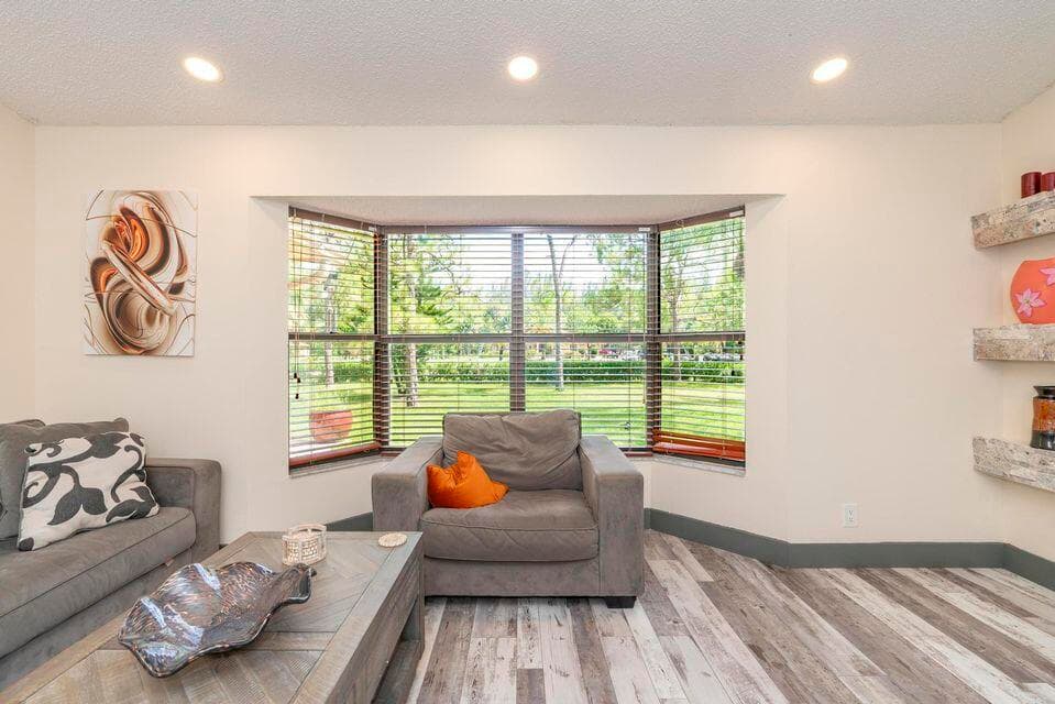 15211 60th Place N, Loxahatchee, FL 33470 — photo 12 of 60