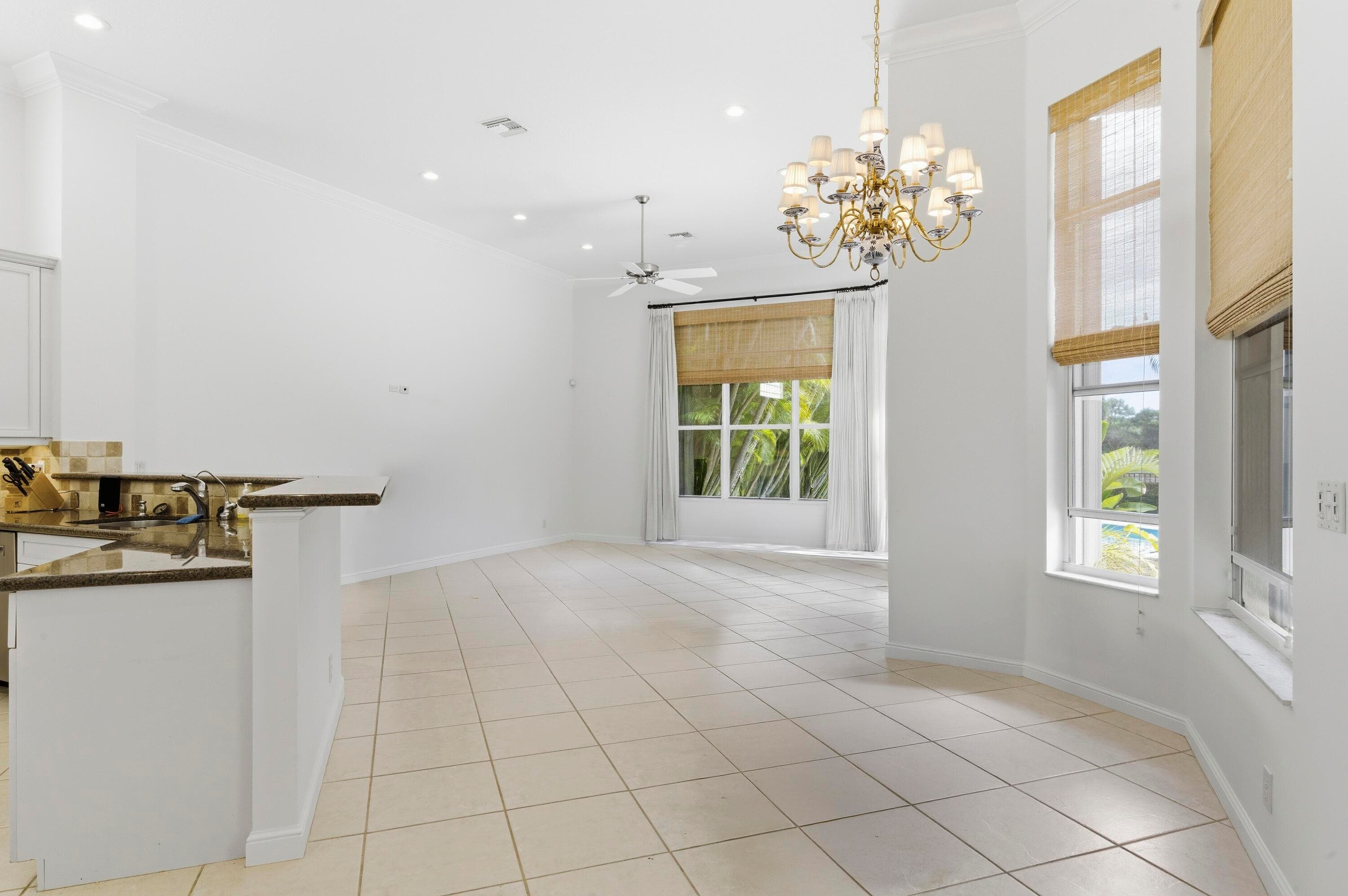 401 Via Placita, Palm Beach Gardens, FL 33418 — photo 13 of 21