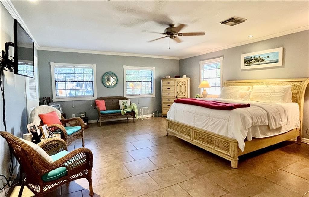 3329 10th Street SW, Vero Beach, FL 32968 — photo 9 of 29