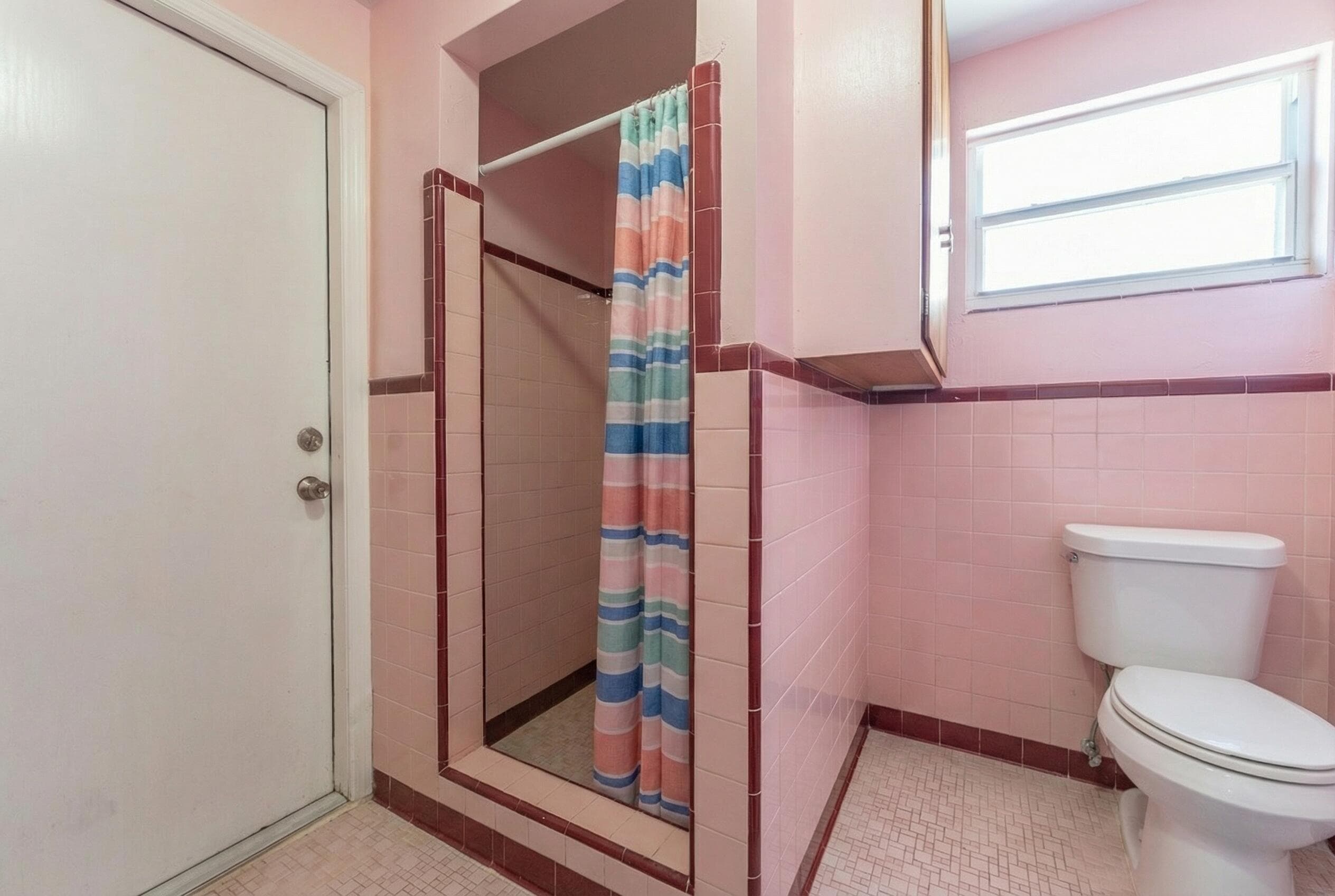 137 W 34th Street, Riviera Beach, FL 33404 — photo 6 of 26