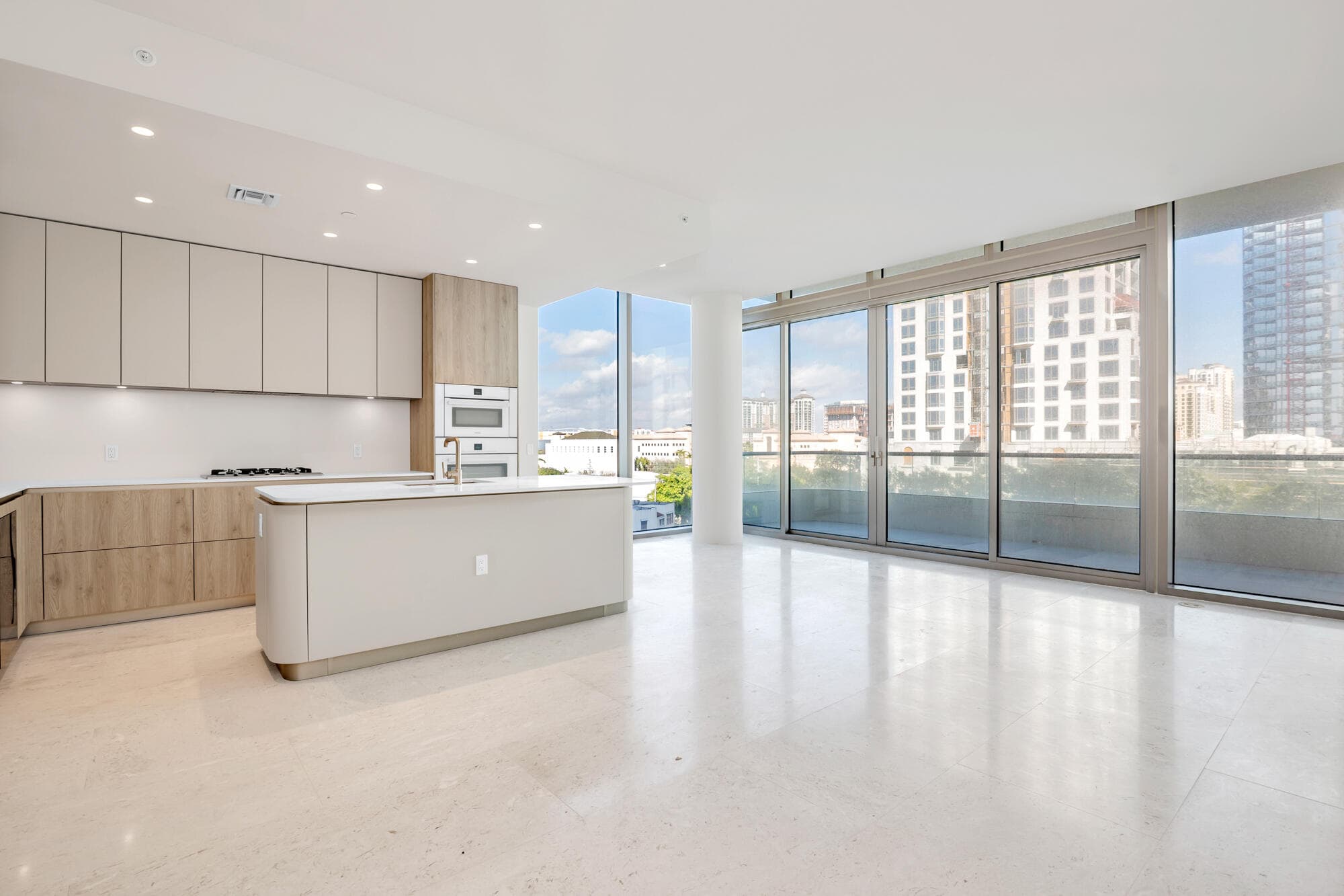 200 Arkona Court 501, West Palm Beach, FL 33401 — photo 2 of 46