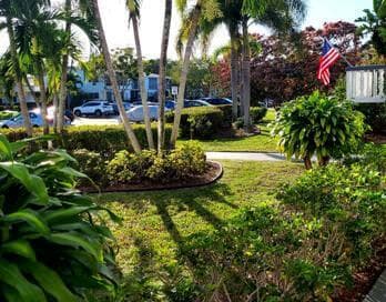306 Markham N, Deerfield Beach, FL 33442 — photo 2 of 11