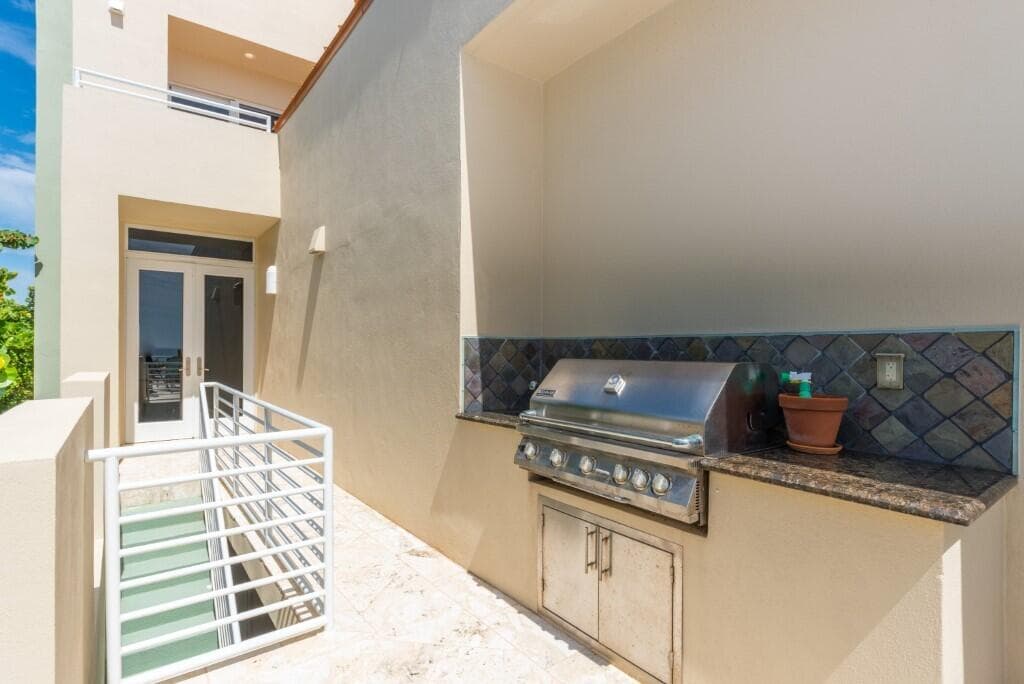 10330 S Ocean Drive, Hutchinson Island, FL 34949 — photo 16 of 34