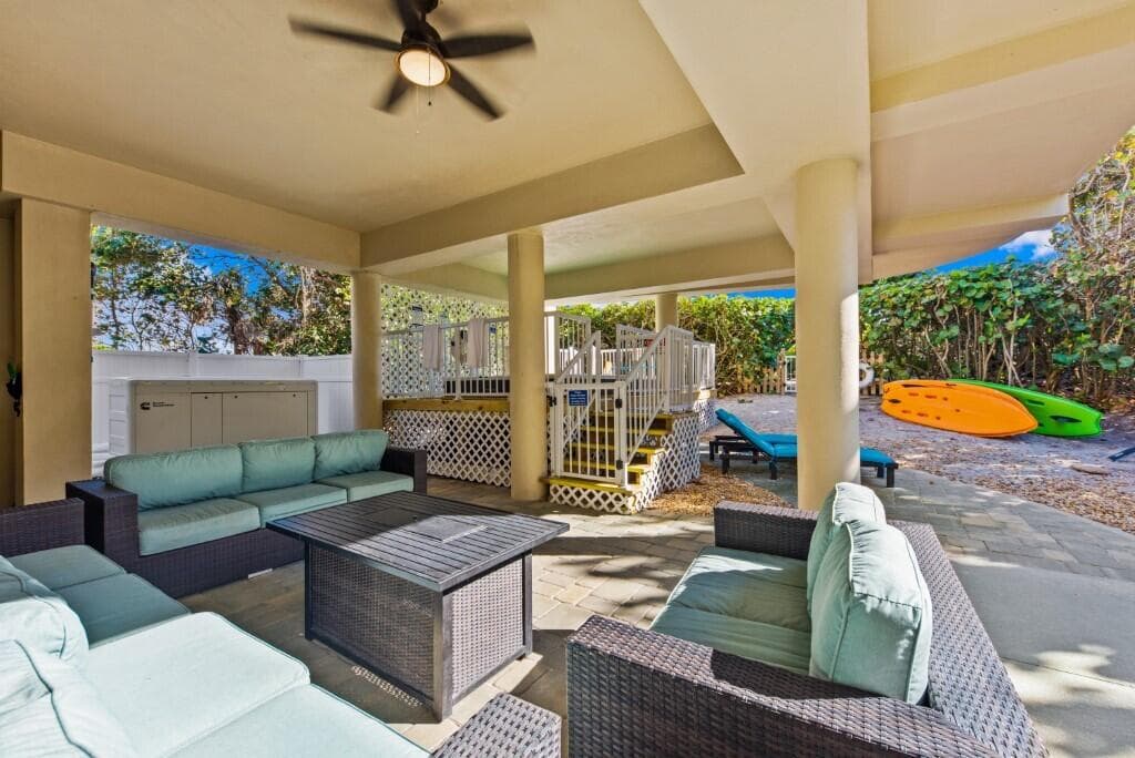 10330 S Ocean Drive, Hutchinson Island, FL 34949 — photo 30 of 34