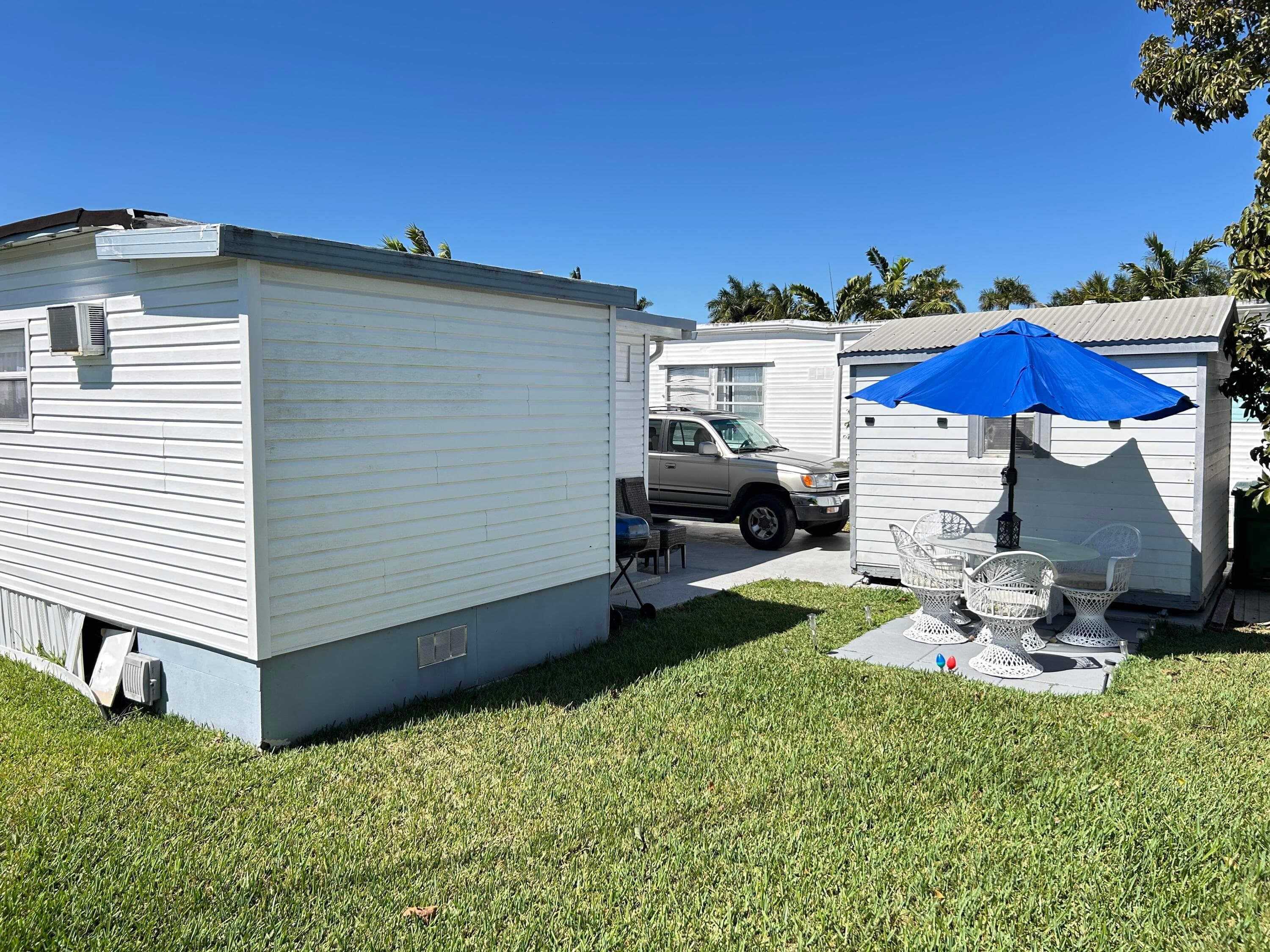 1325 S 33 Road, Hollywood, FL 33021 — photo 24 of 27