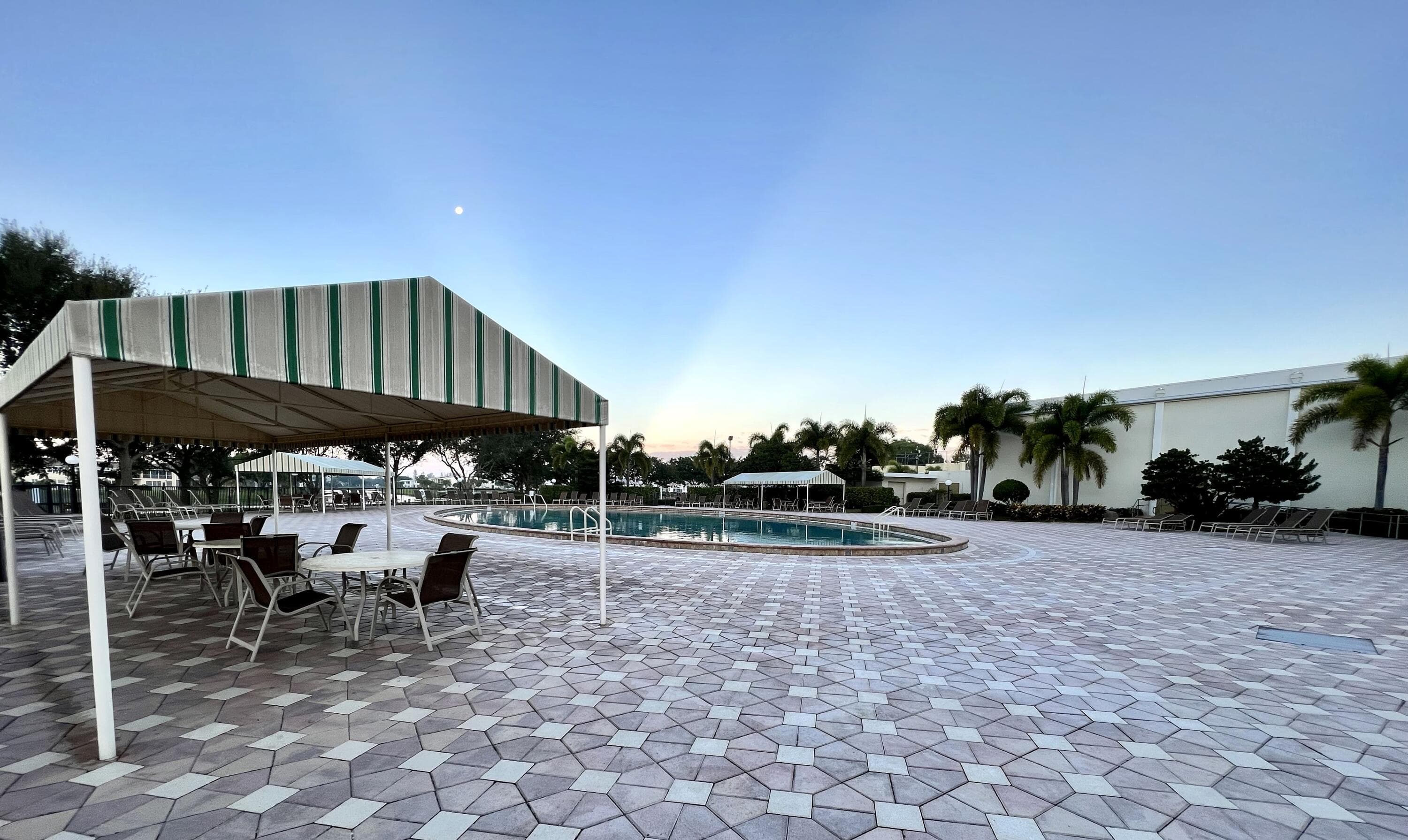 203 Oxford 500, West Palm Beach, FL 33417 — photo 19 of 19