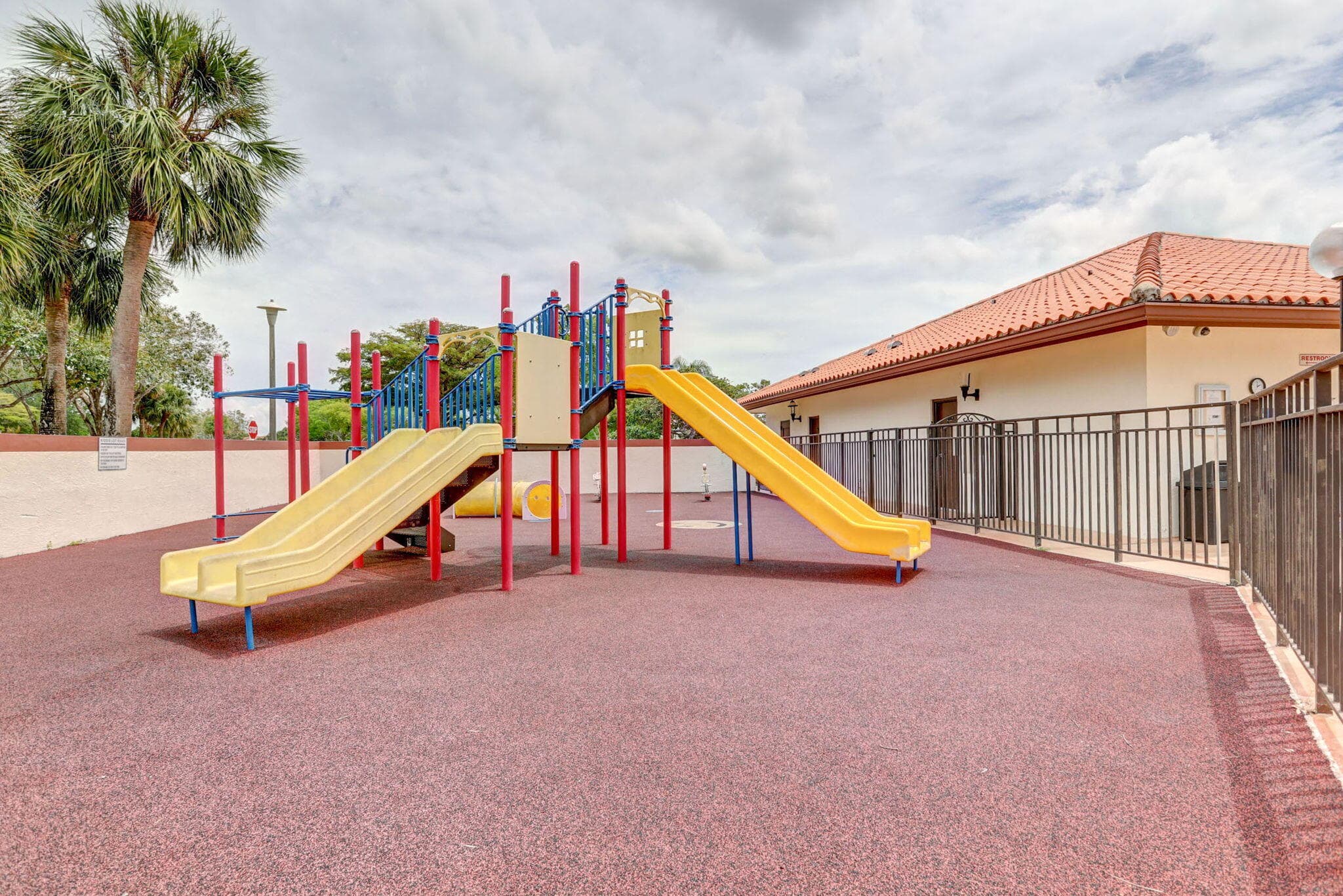 45 Centennial Court, Deerfield Beach, FL 33442 — photo 38 of 64
