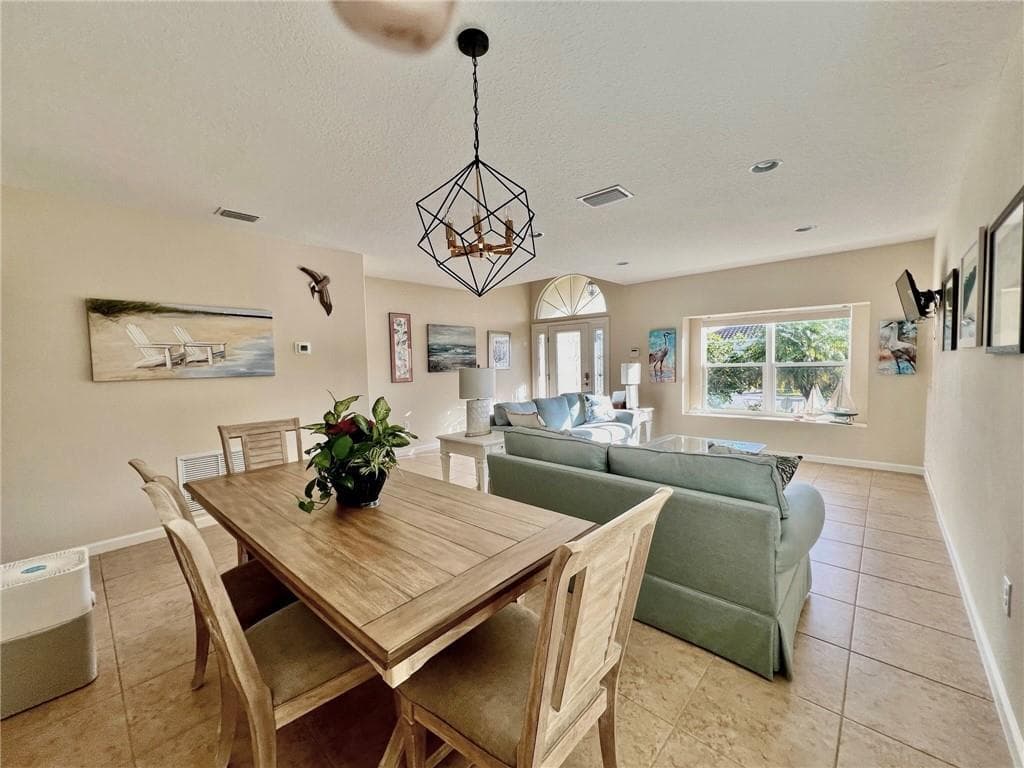1728 Berkshire Circle SW, Vero Beach, FL 32968 — photo 10 of 38
