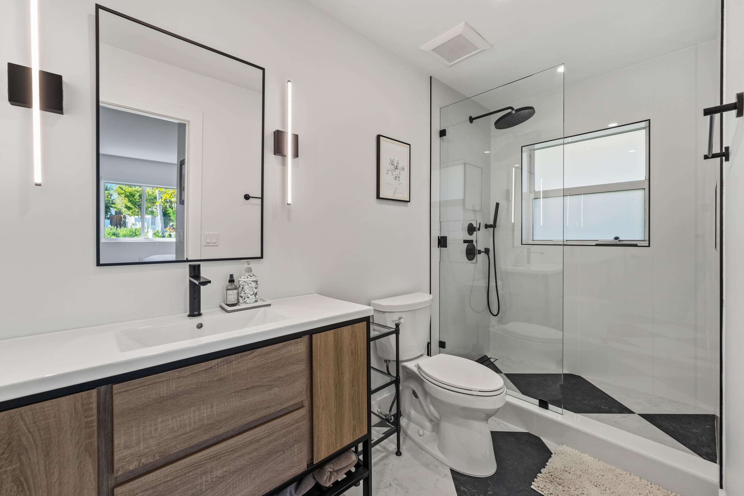 125 Cascade Lane, Palm Beach Shores, FL 33404 — photo 12 of 29