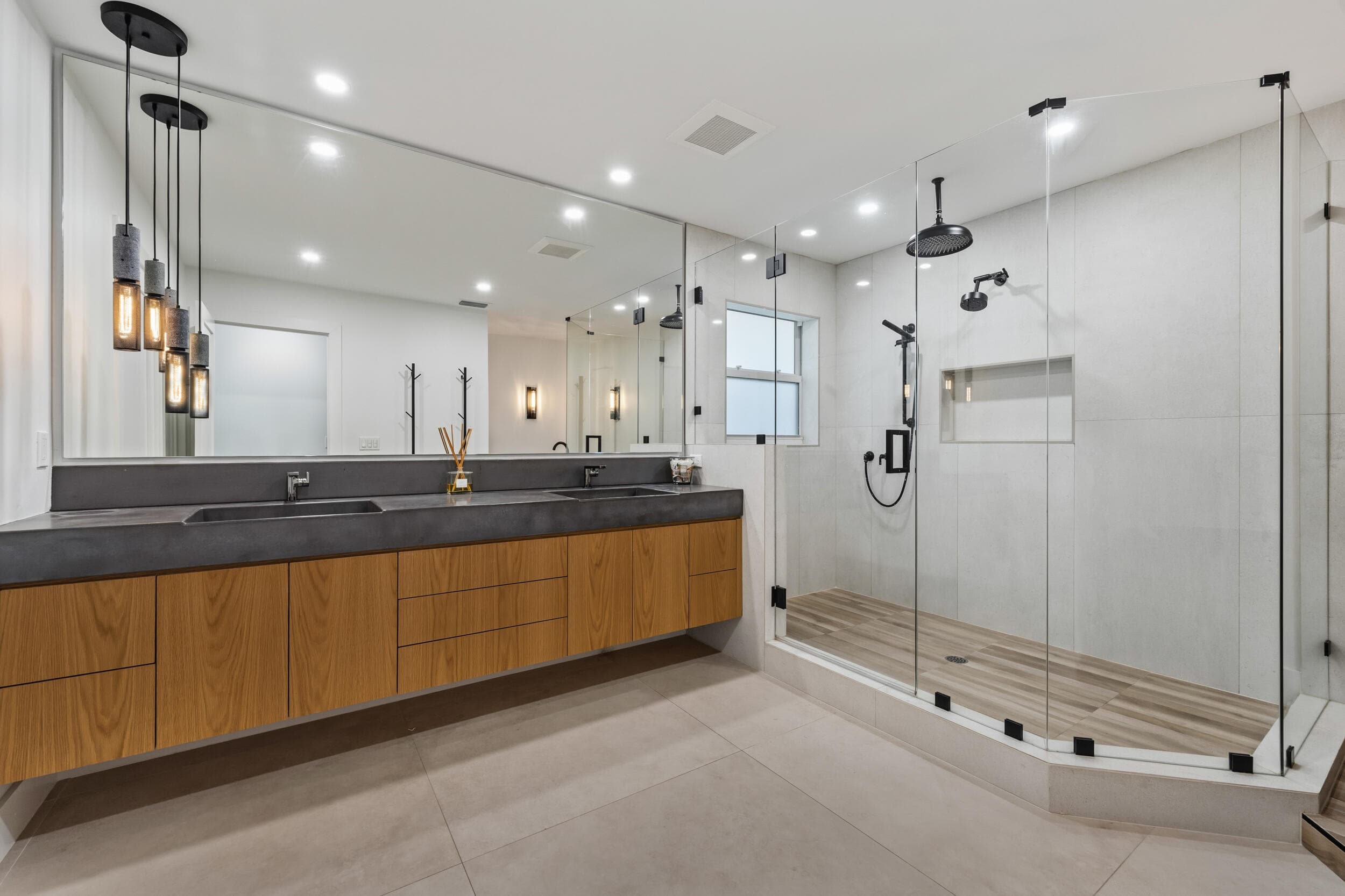 125 Cascade Lane, Palm Beach Shores, FL 33404 — photo 16 of 29