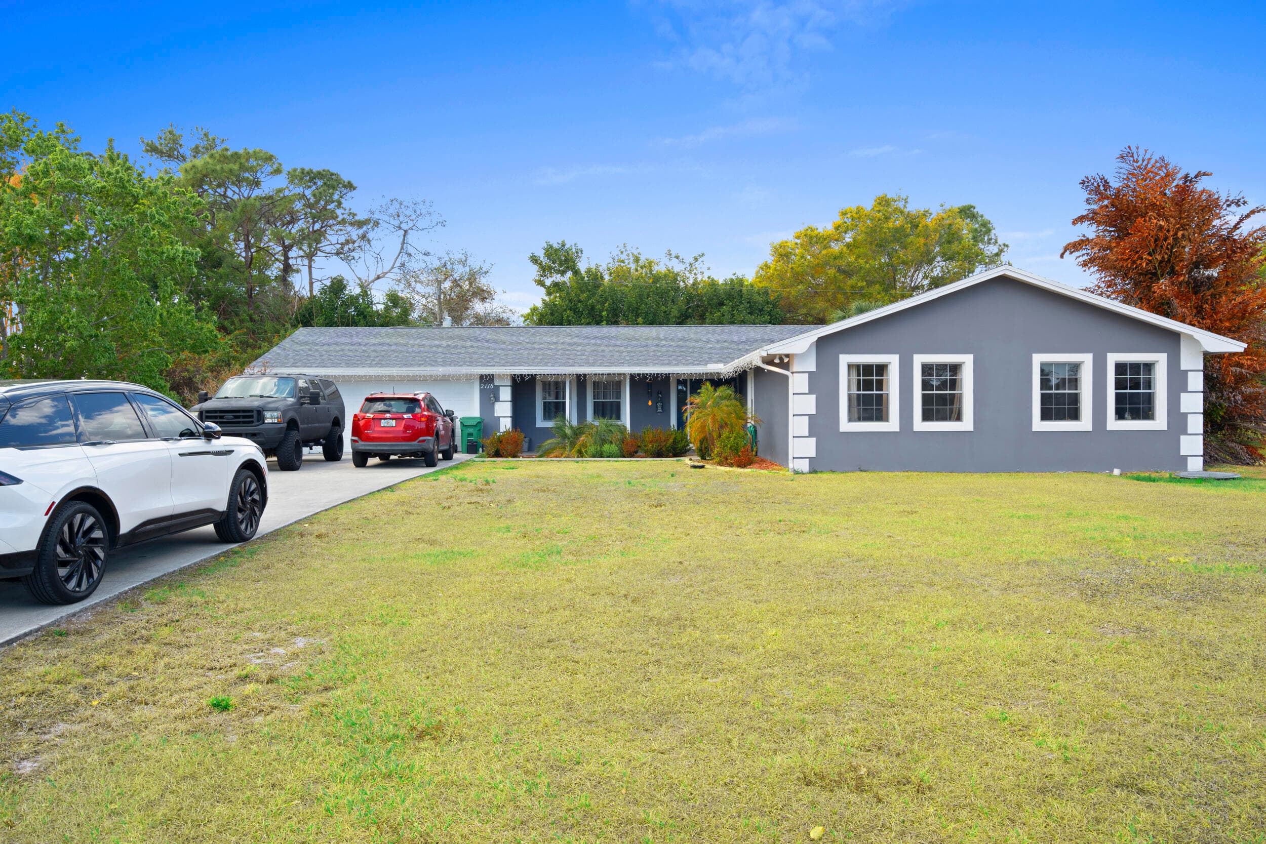 2118 SE Morningside Boulevard, Port St. Lucie, FL 34952 — photo 2 of 54