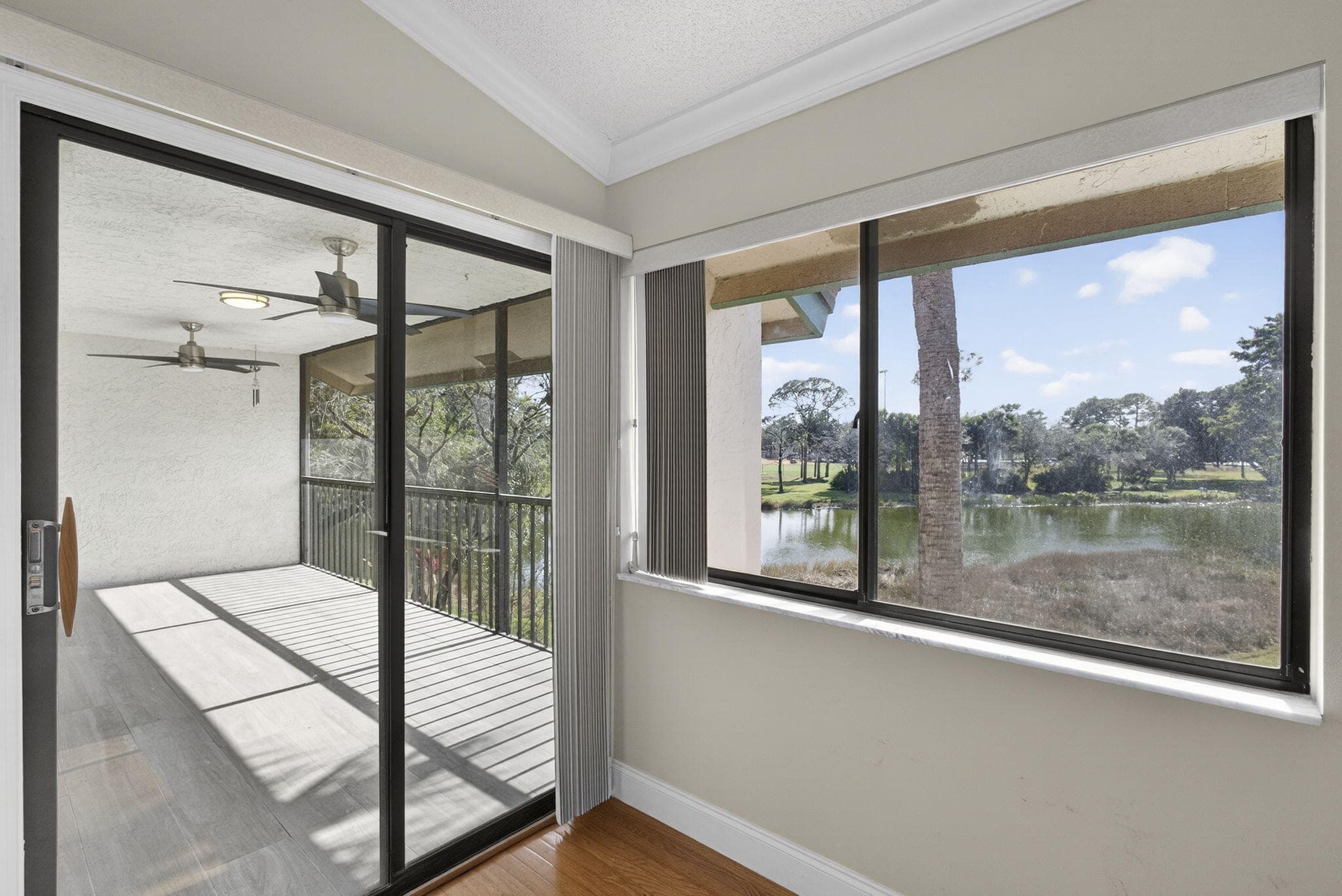9 Lexington Lane E F, Palm Beach Gardens, FL 33418 — photo 13 of 27