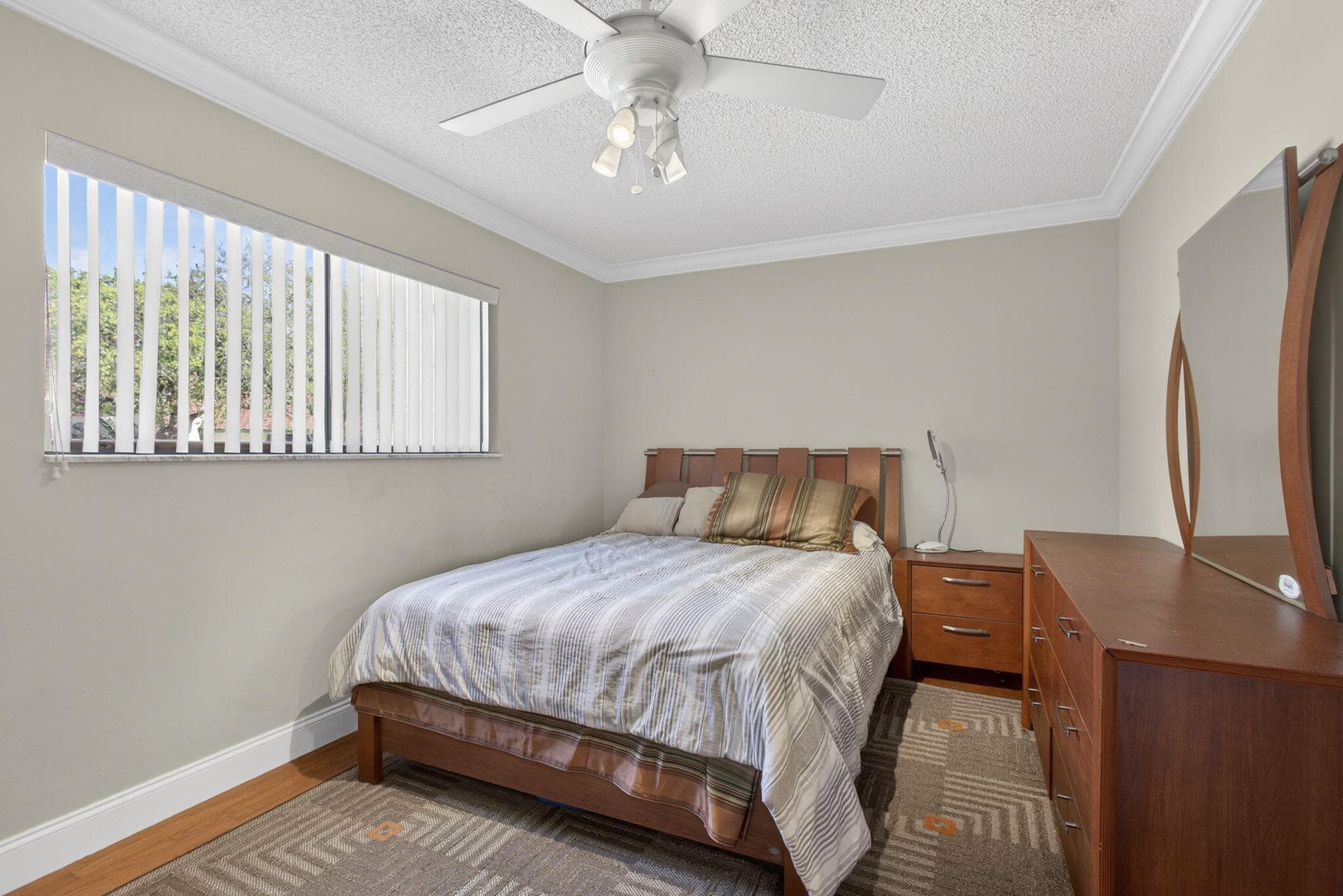 9 Lexington Lane E F, Palm Beach Gardens, FL 33418 — photo 17 of 27