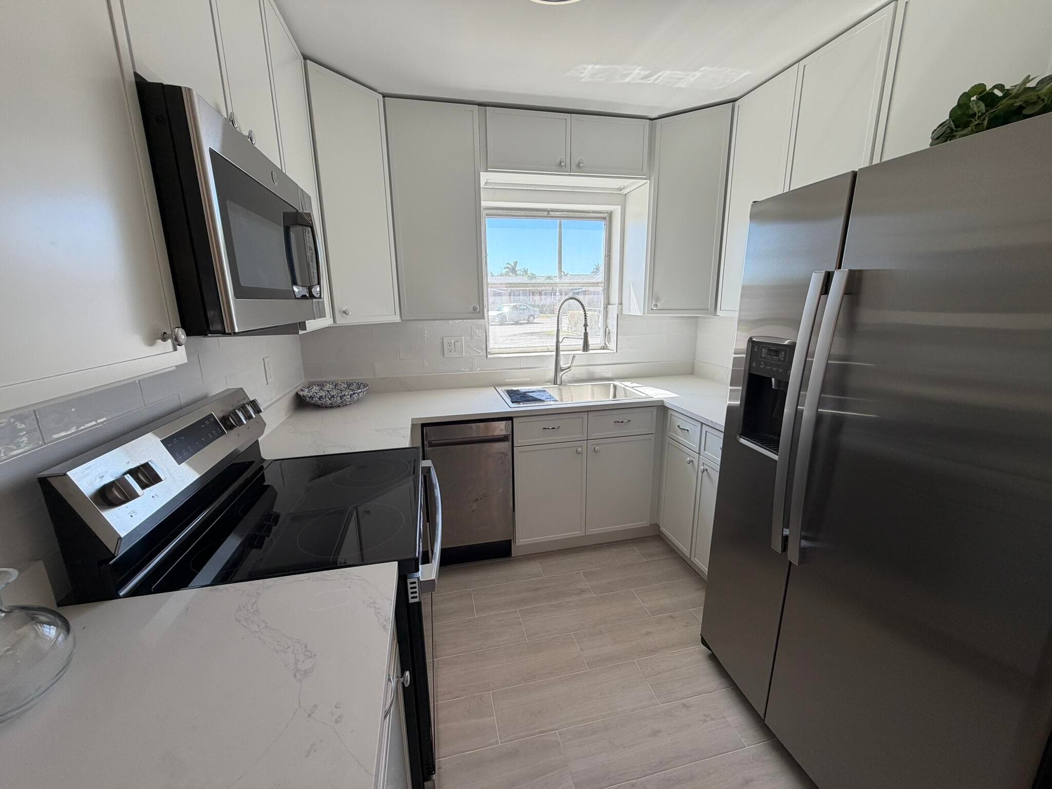 2747 Dudley Drive E D, West Palm Beach, FL 33415 — photo 18 of 81