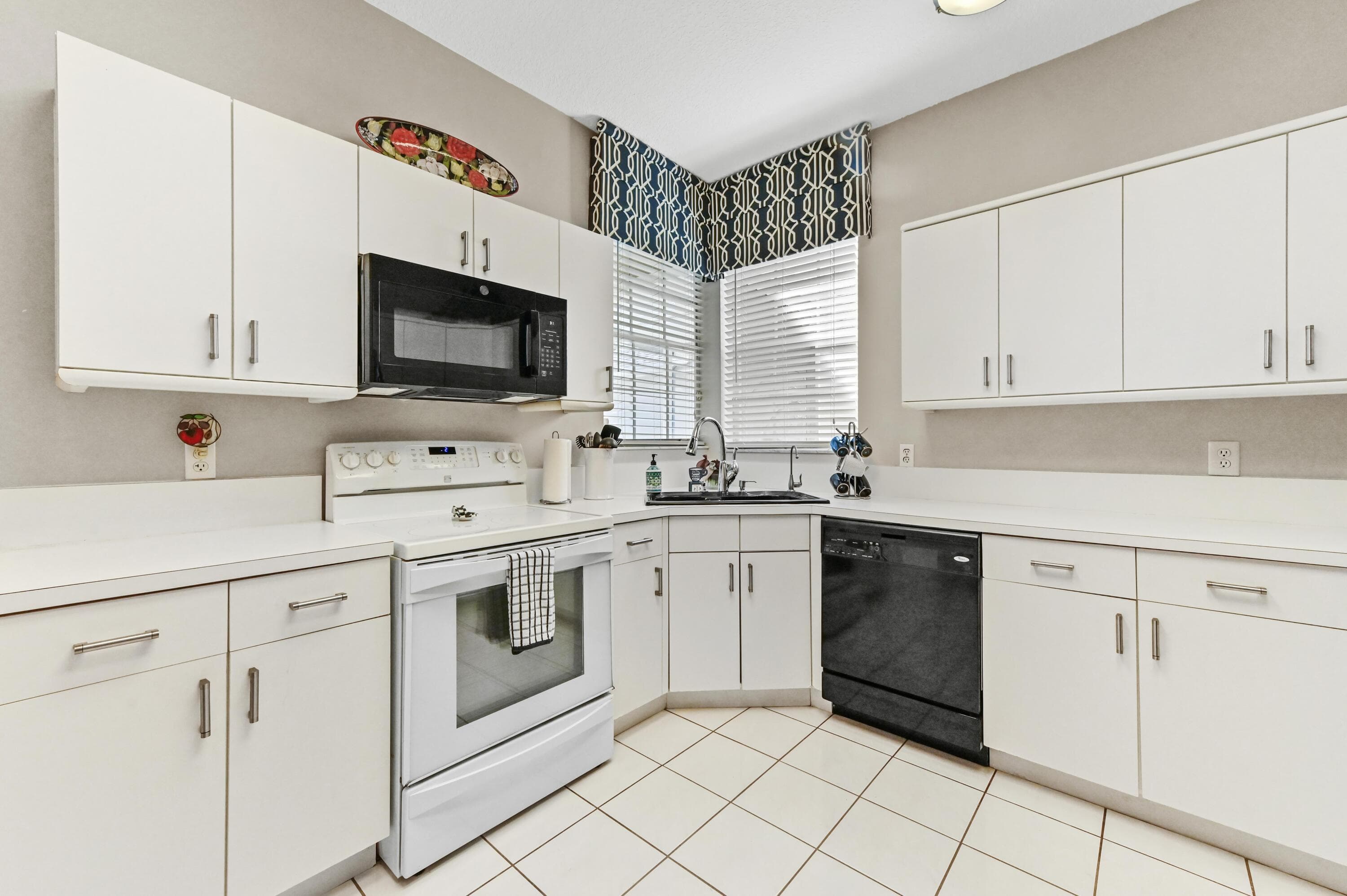 7724 Mansfield Hollow Road, Delray Beach, FL 33446 — photo 19 of 35