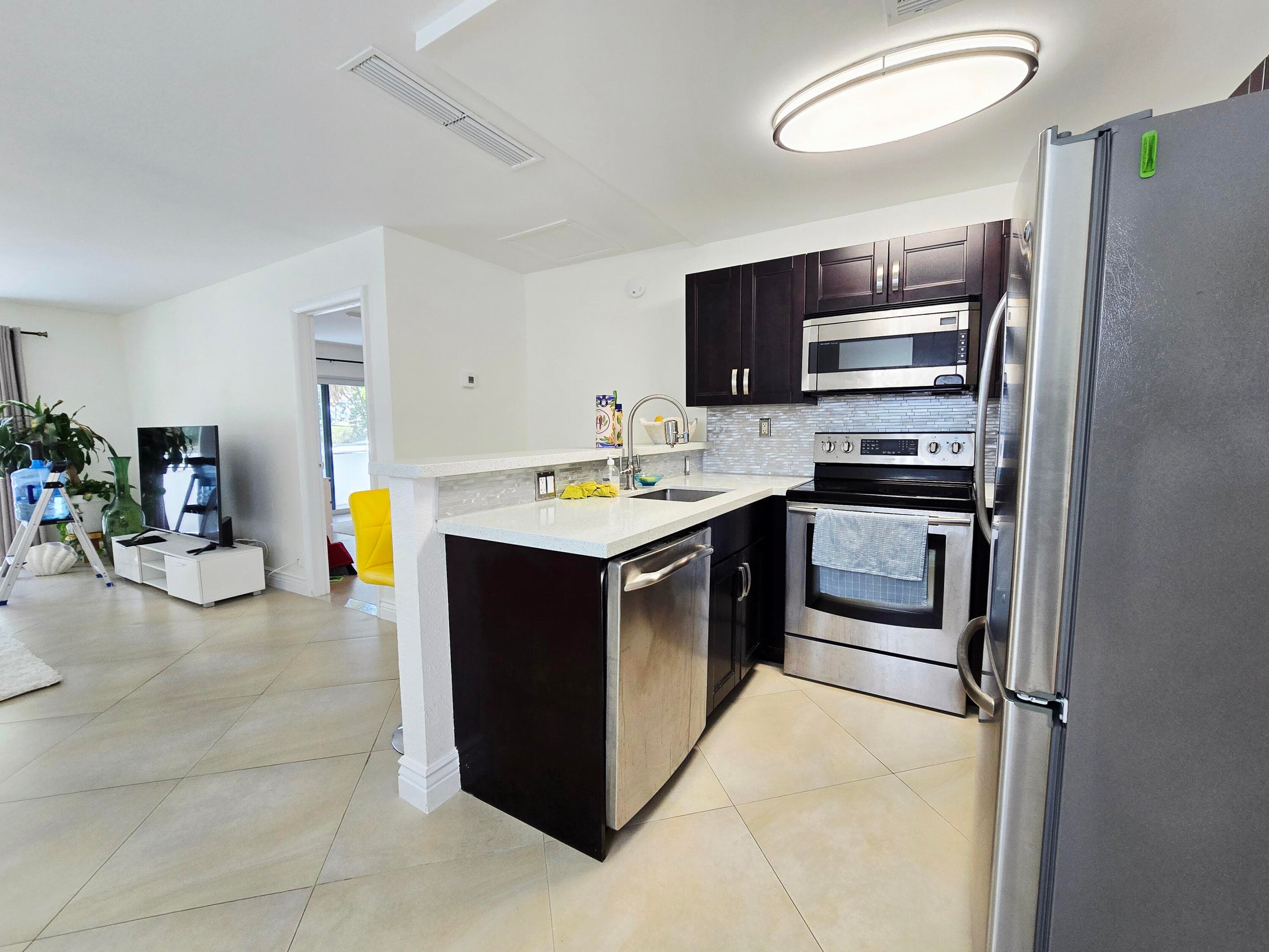 3212 NE 12th Street 201, Pompano Beach, FL 33062 — photo 13 of 42
