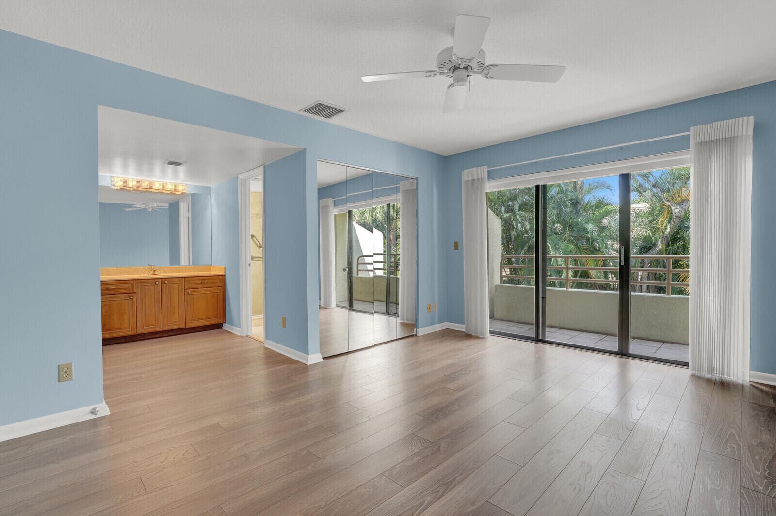 215 Oak Harbour Drive, Juno Beach, FL 33408 — photo 30 of 50