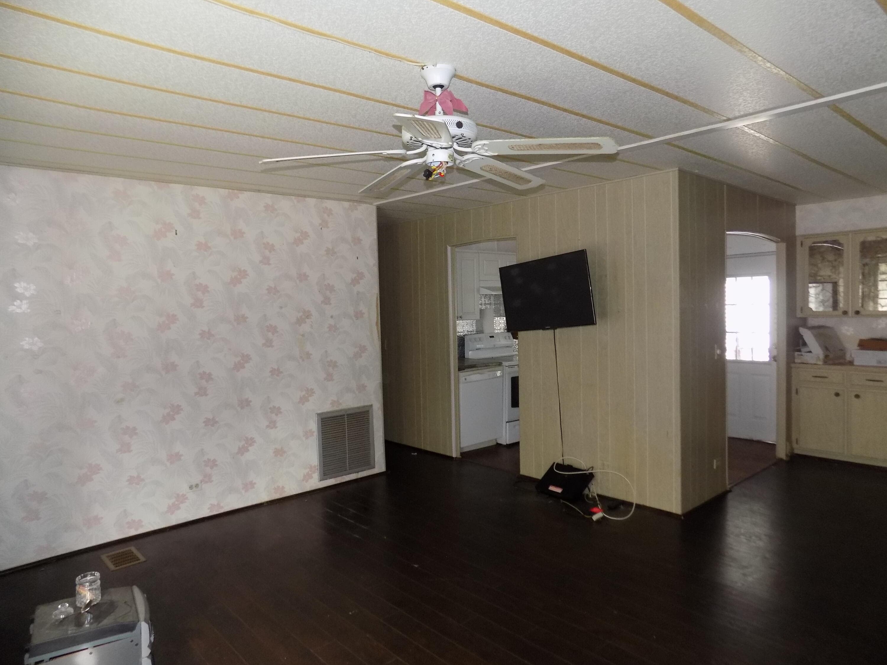 18009 Huapi, Boynton Beach, FL 33436 — photo 5 of 14