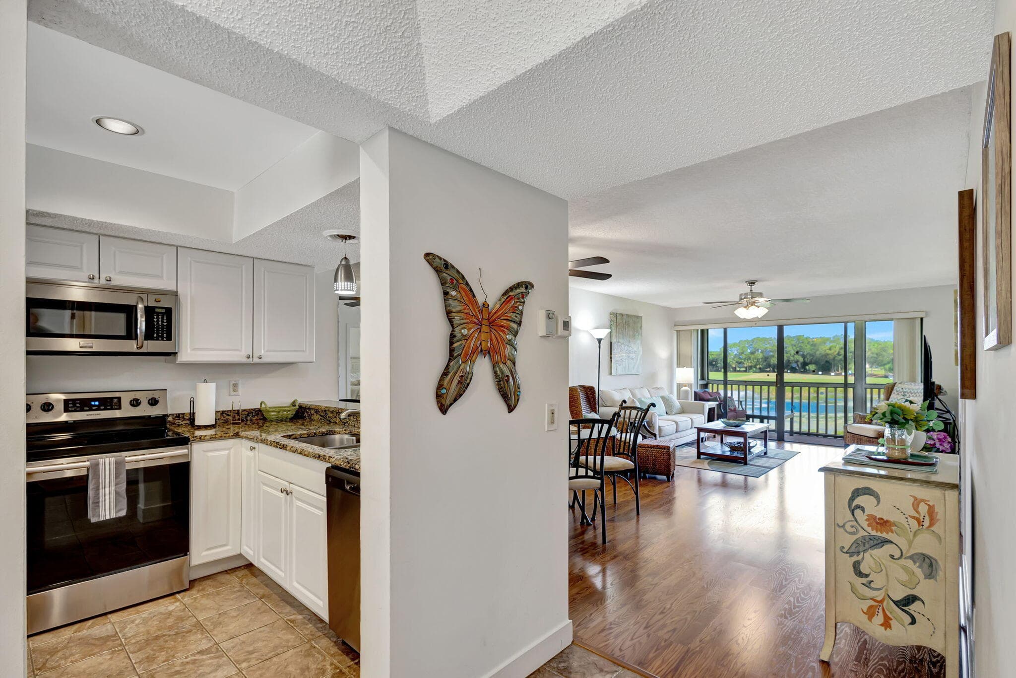 348 Brackenwood Circle, Palm Beach Gardens, FL 33418 — photo 5 of 75