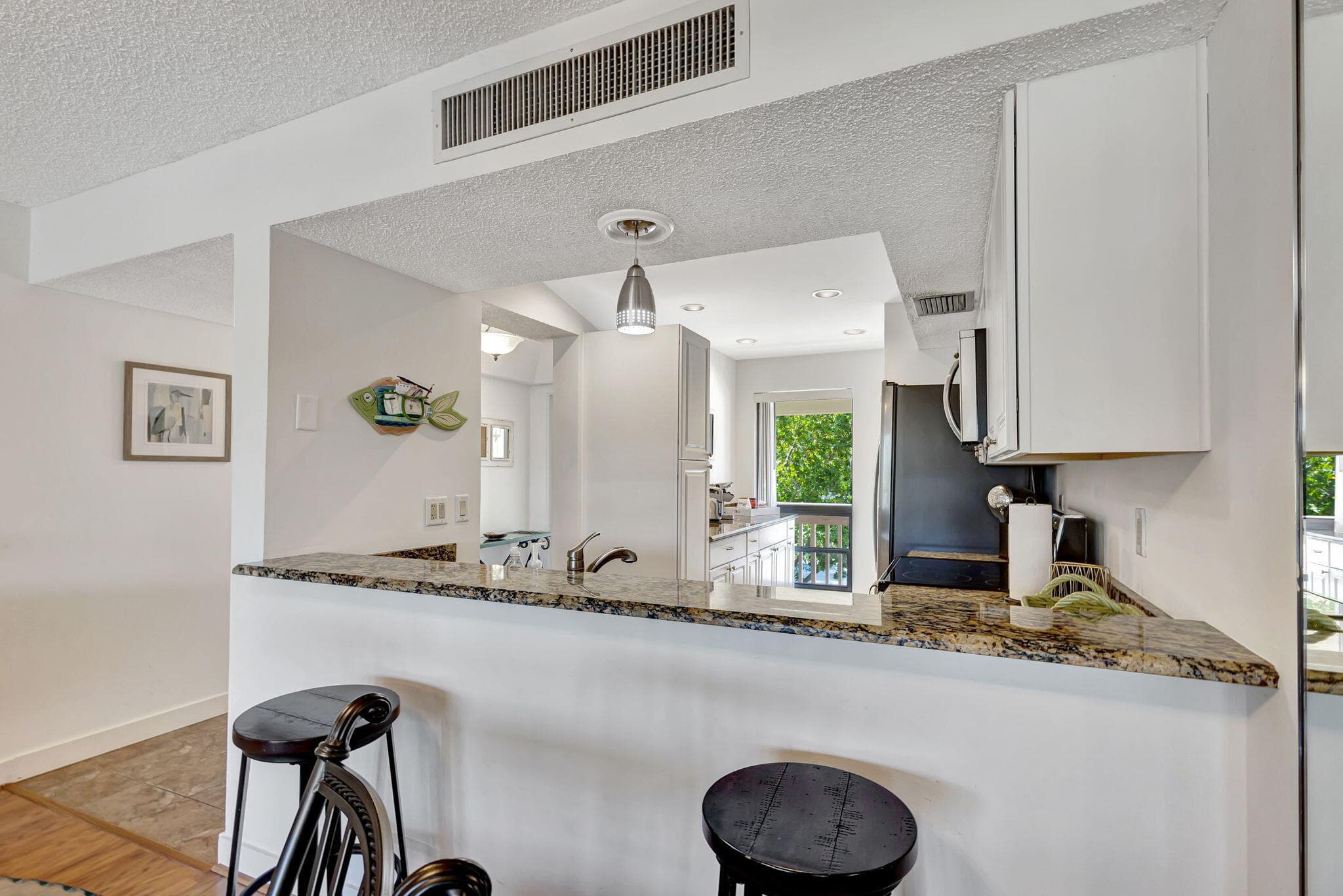 348 Brackenwood Circle, Palm Beach Gardens, FL 33418 — photo 9 of 75