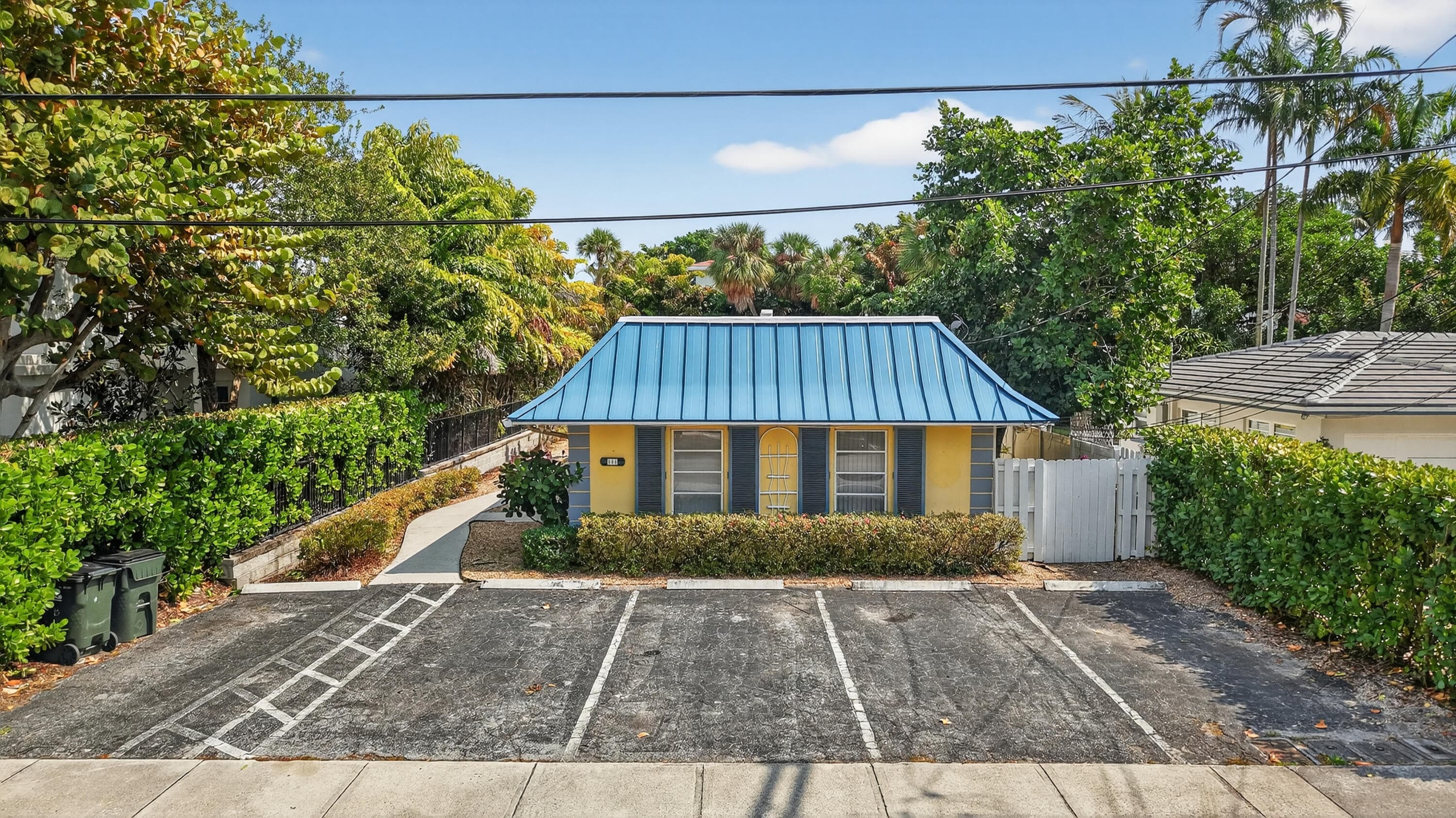 111 SE 7th Avenue A, B, C & D., Delray Beach, FL 33483 — photo 4 of 25