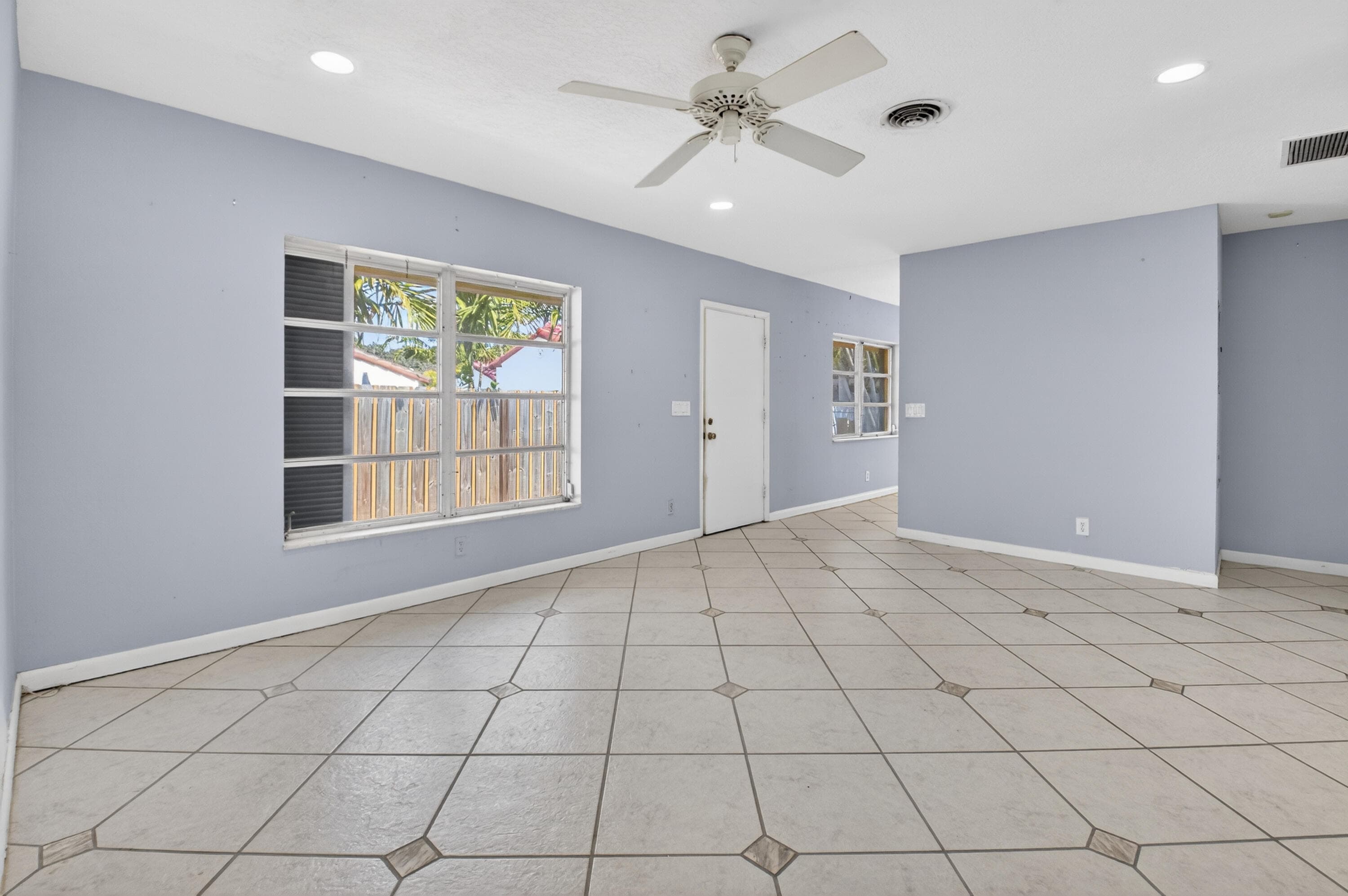 111 SE 7th Avenue A, B, C & D., Delray Beach, FL 33483 — photo 8 of 25