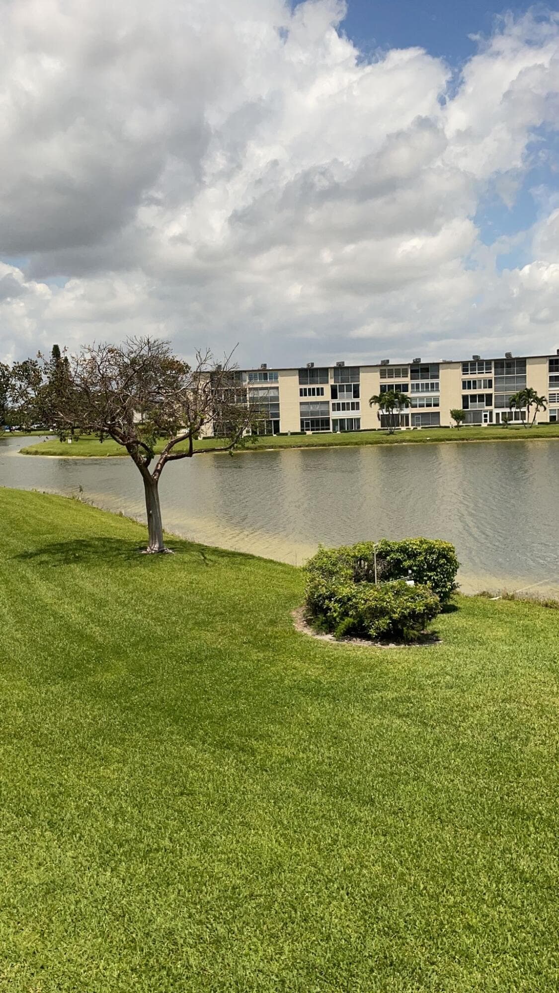 2052 Cornwall C 2052, Boca Raton, FL 33434 — photo 23 of 34