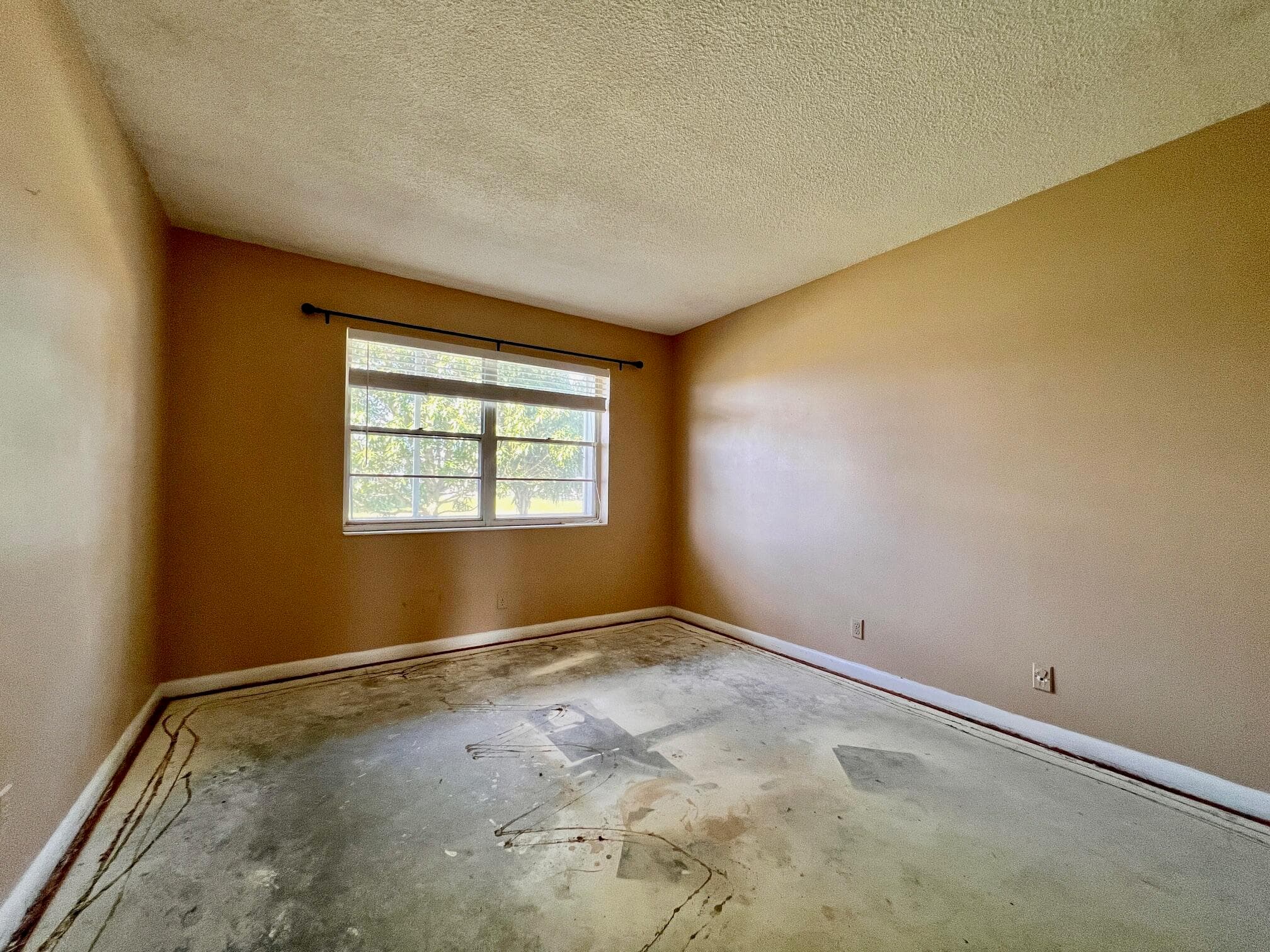 240 Bedford J, West Palm Beach, FL 33417 — photo 9 of 19