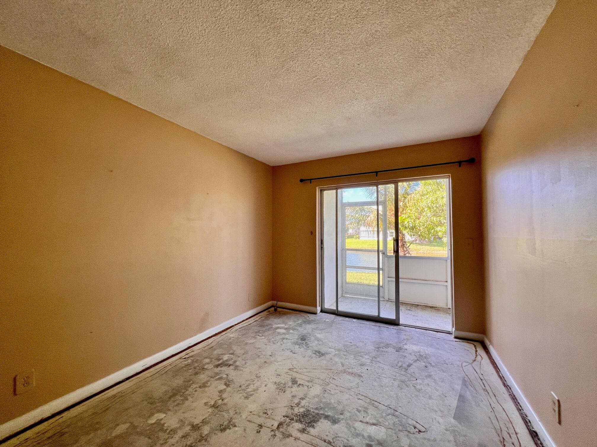 240 Bedford J, West Palm Beach, FL 33417 — photo 10 of 19