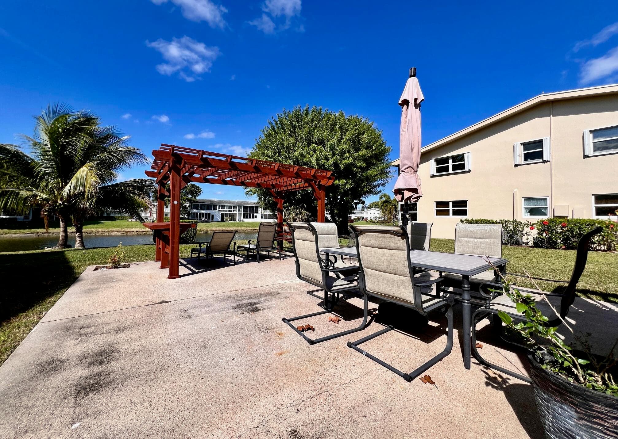 240 Bedford J, West Palm Beach, FL 33417 — photo 13 of 19