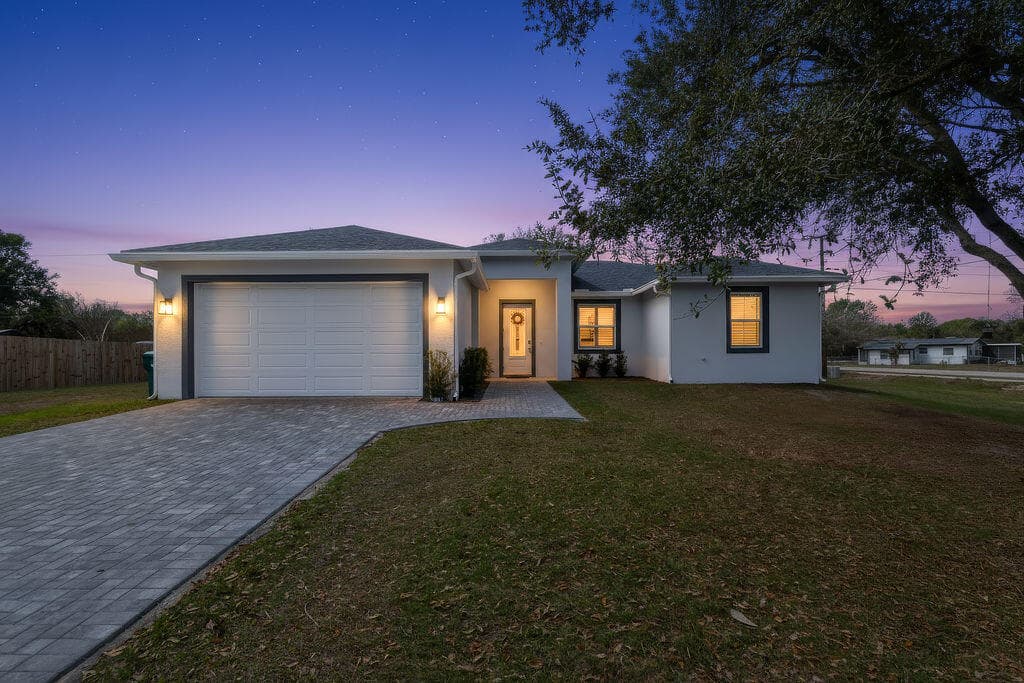 3573 NW 18th Avenue, Okeechobee, FL 34972 — photo 2 of 40
