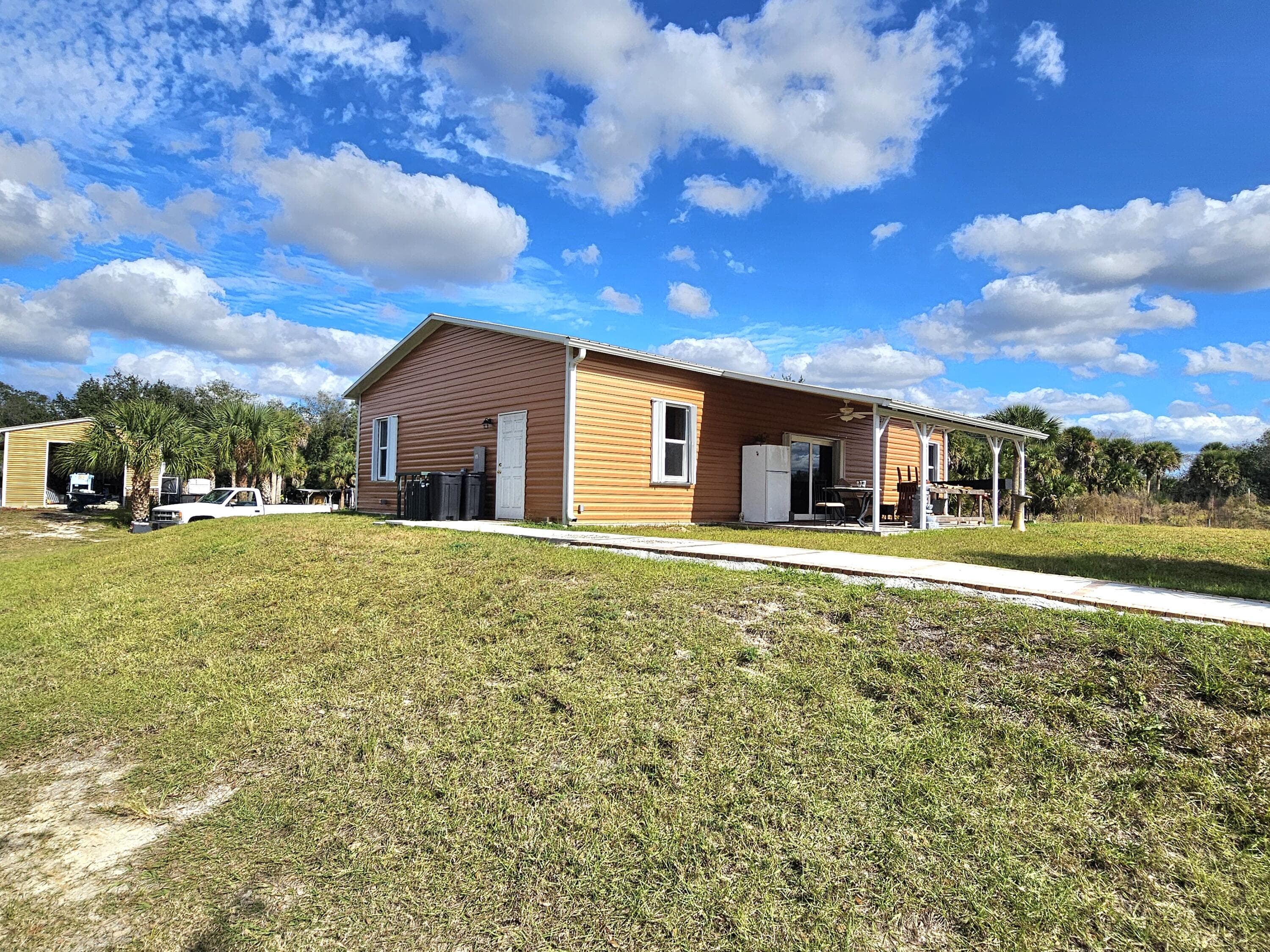 19835 NW 266 Street, Okeechobee, FL 34972 — photo 4 of 22