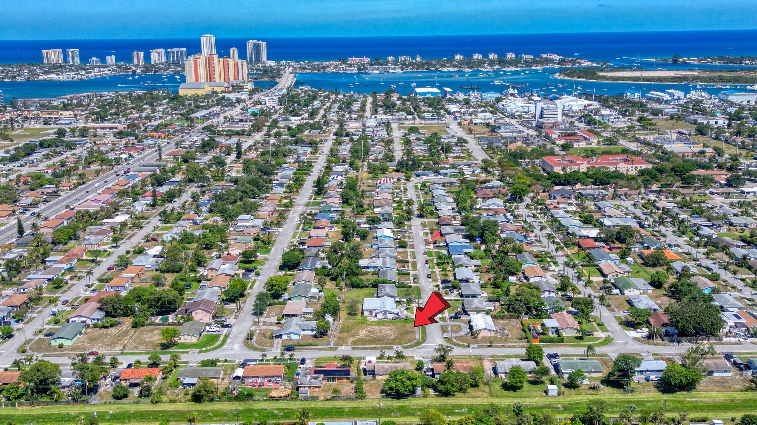 398 W 23rd Street, Riviera Beach, FL 33404 — photo 15 of 17