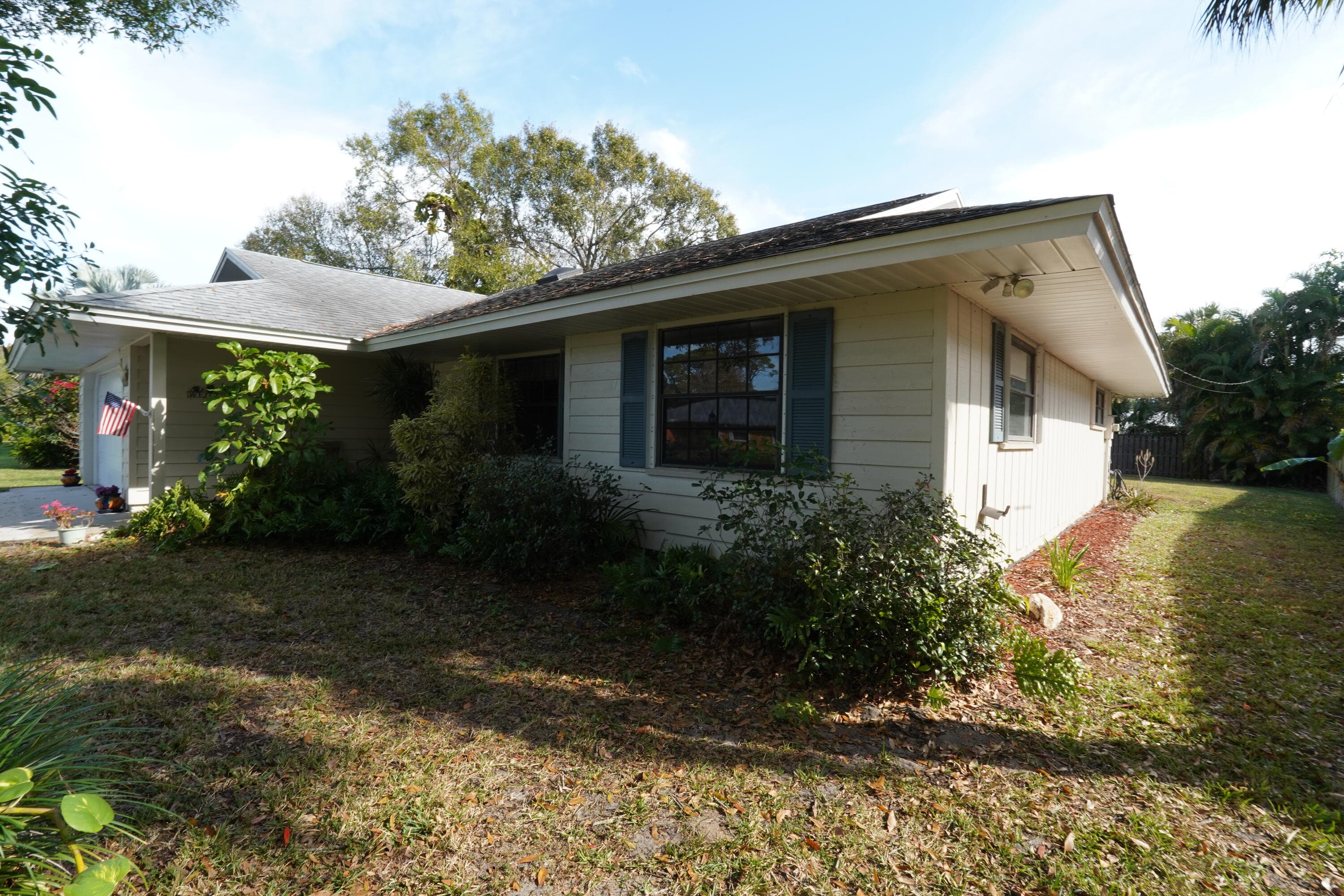 166 23rd Avenue, Vero Beach, FL 32962 — photo 4 of 50