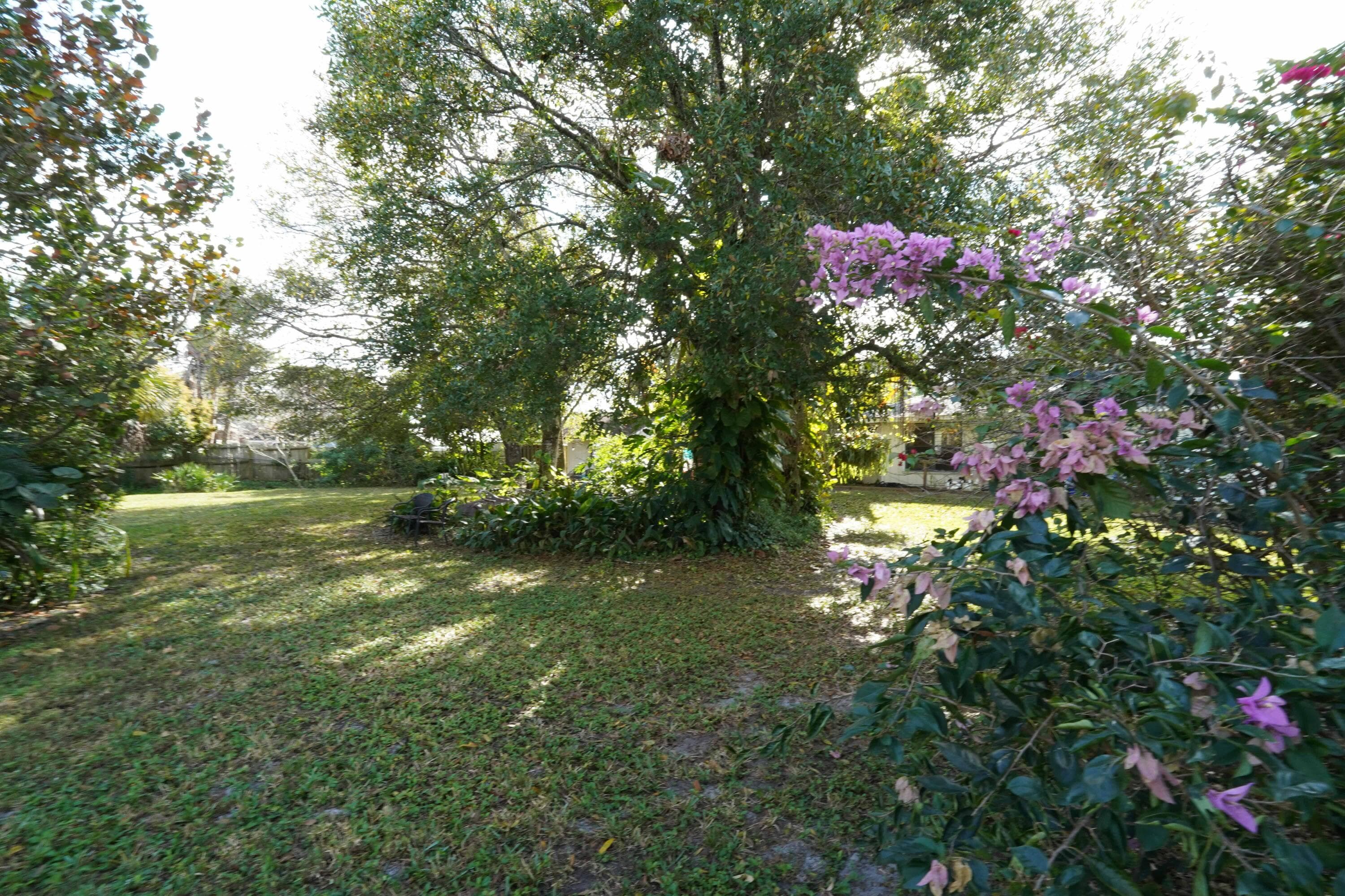 166 23rd Avenue, Vero Beach, FL 32962 — photo 37 of 50