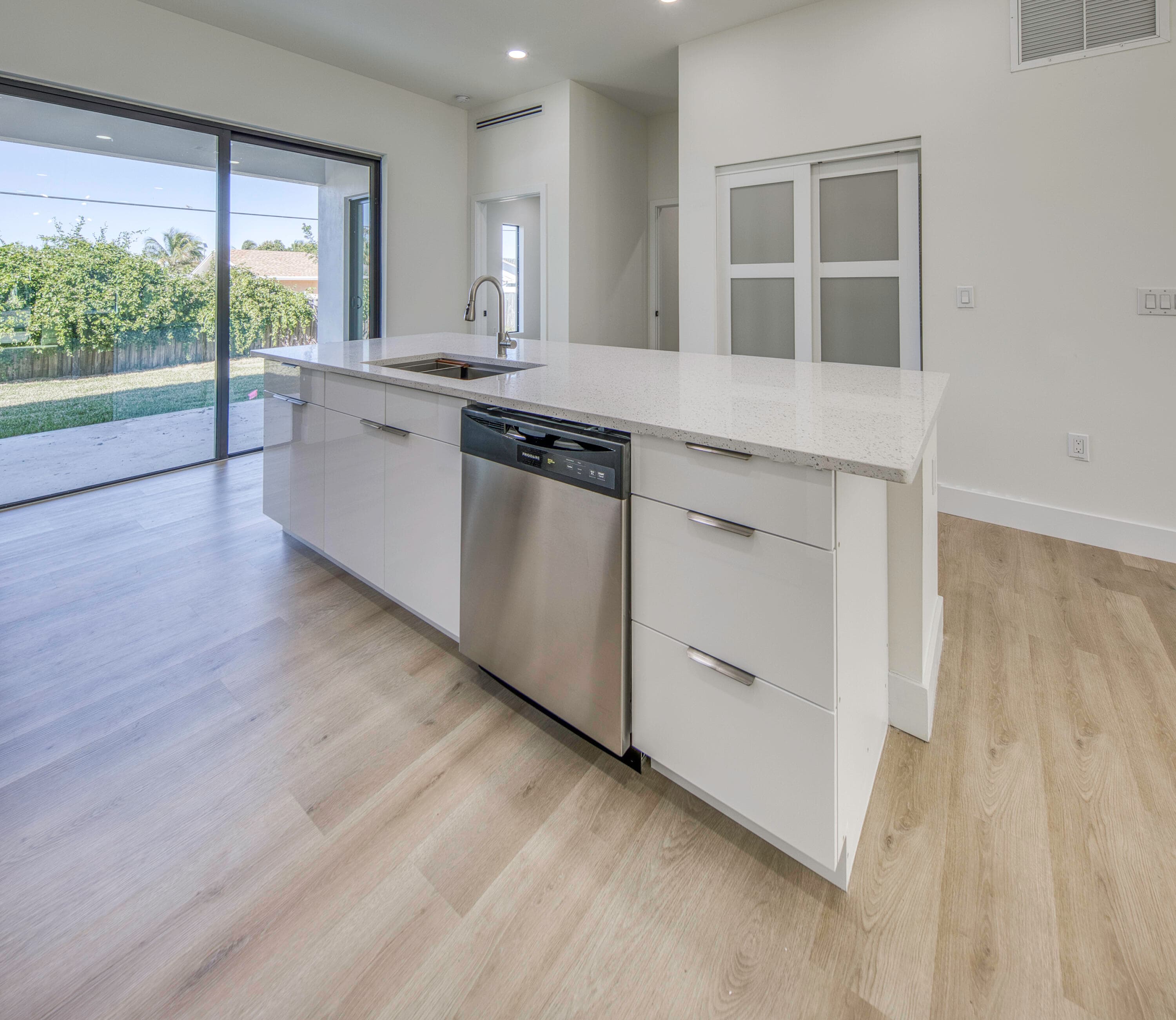 4855 Elmhurst Road, West Palm Beach, FL 33417 — photo 20 of 36