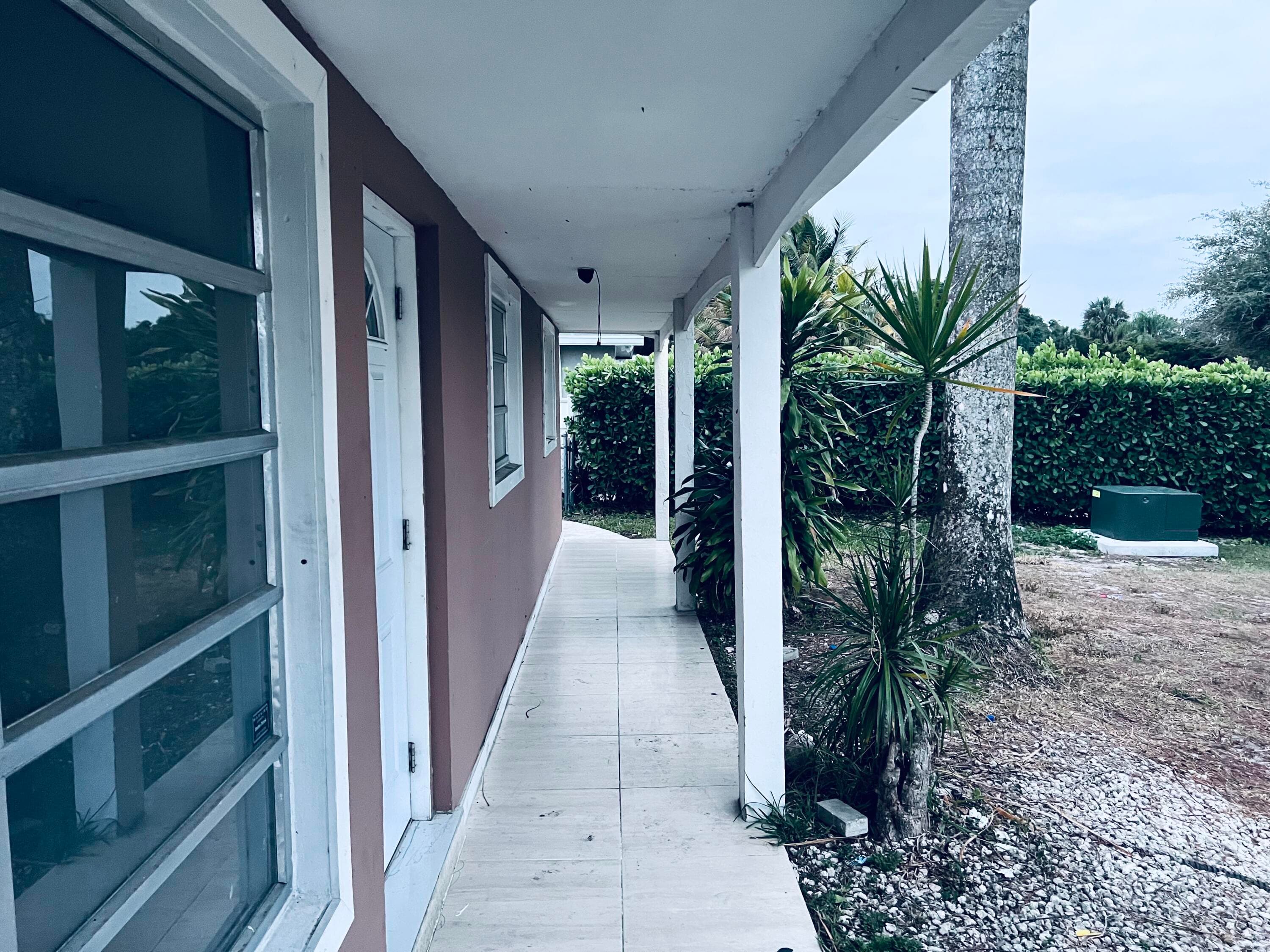 938 Sarazen Drive, West Palm Beach, FL 33413 — photo 13 of 13