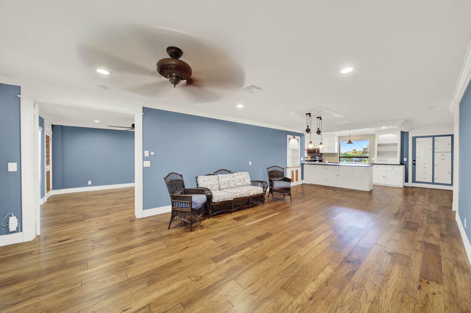 624 SW Saint Lucie Crescent 306, Stuart, FL 34994 — photo 2 of 49