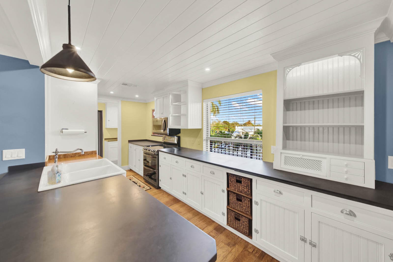 624 SW Saint Lucie Crescent 306, Stuart, FL 34994 — photo 11 of 49