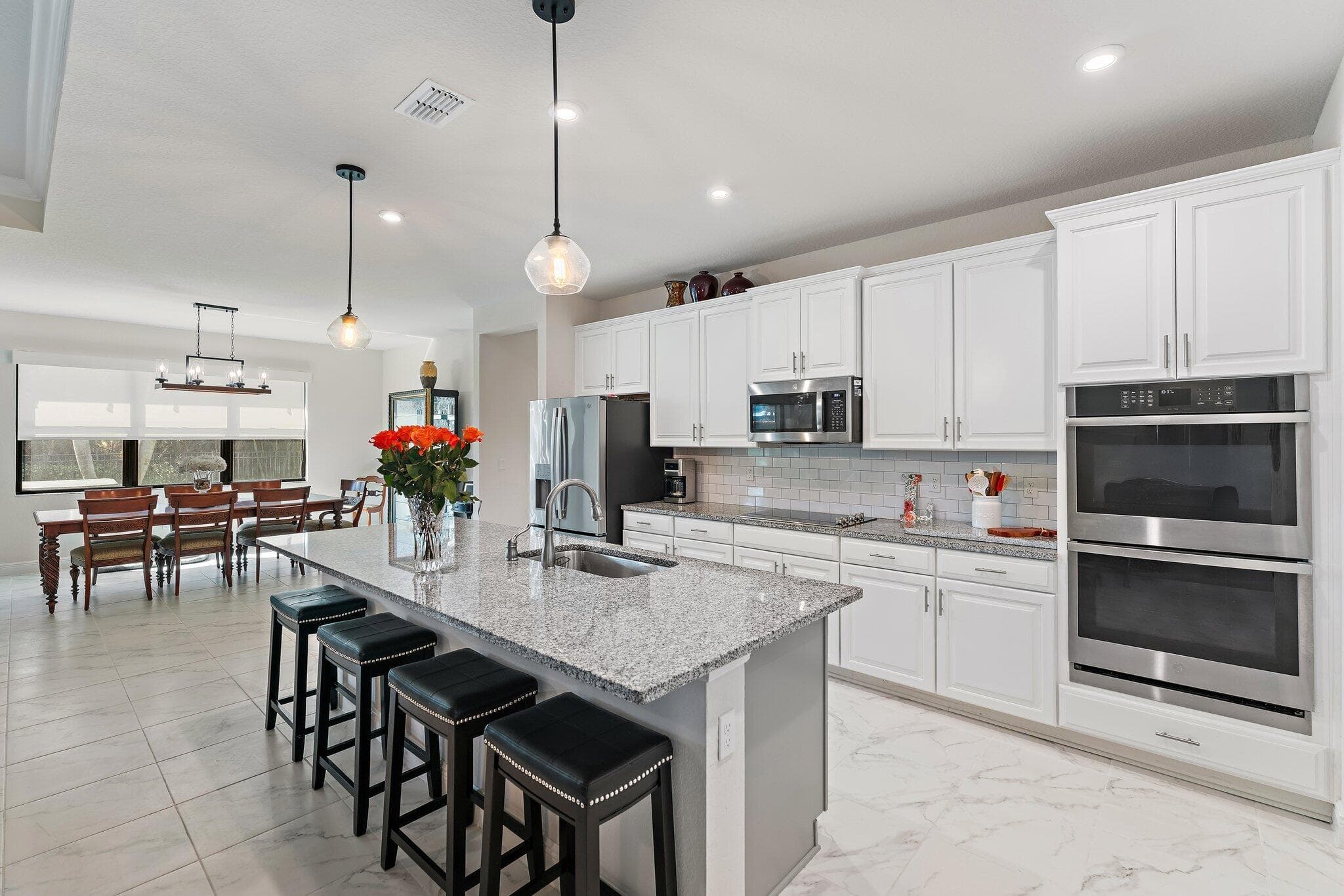 6291 Arcadia Square, Vero Beach, FL 32966 — photo 12 of 43