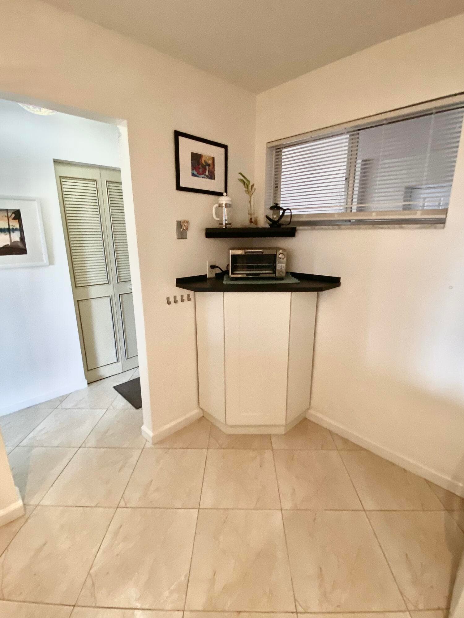 2616 N Garden Drive 204, Lake Worth, FL 33461 — photo 4 of 25