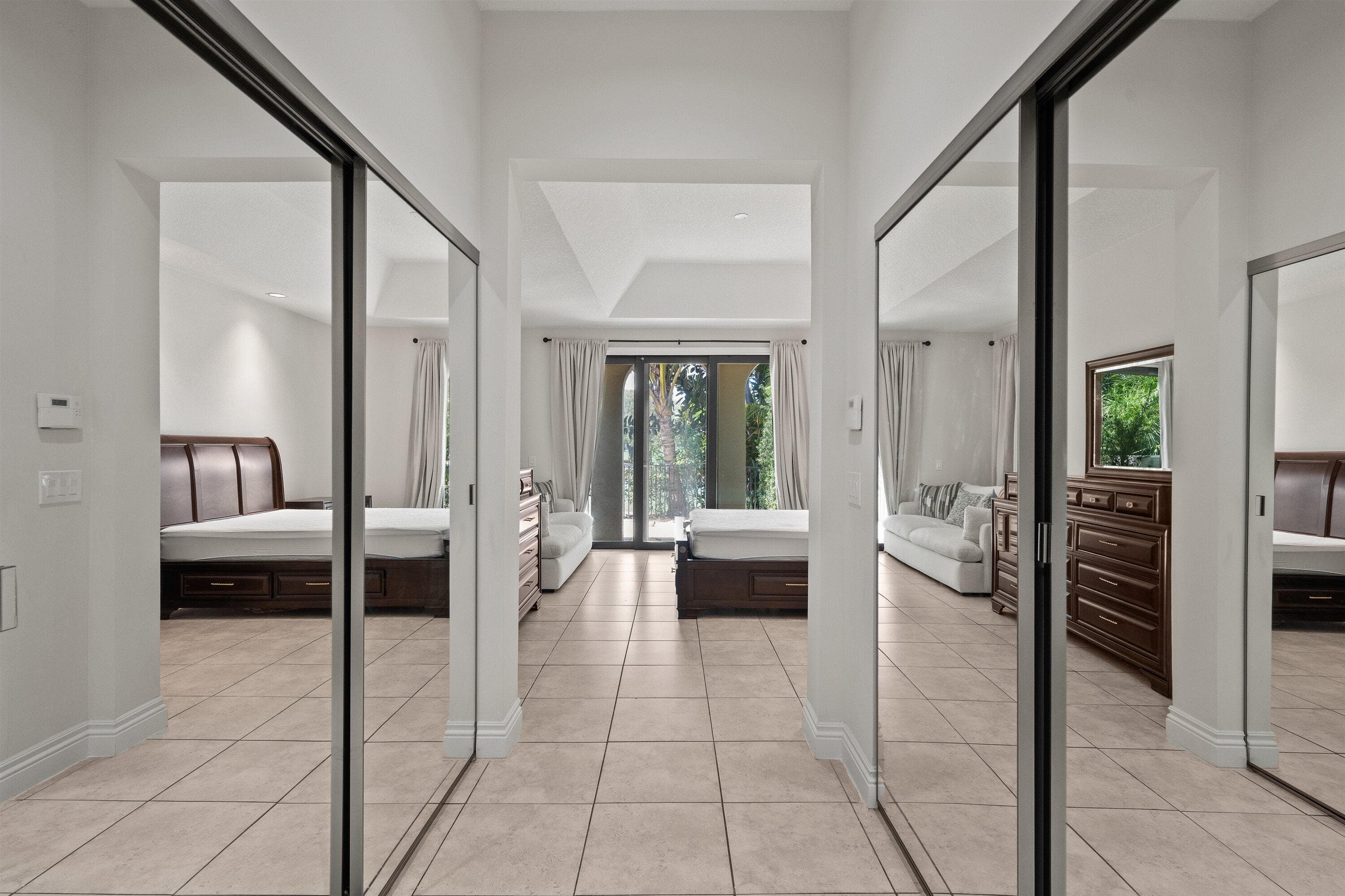 2055 Regents Boulevard, West Palm Beach, FL 33409 — photo 15 of 40