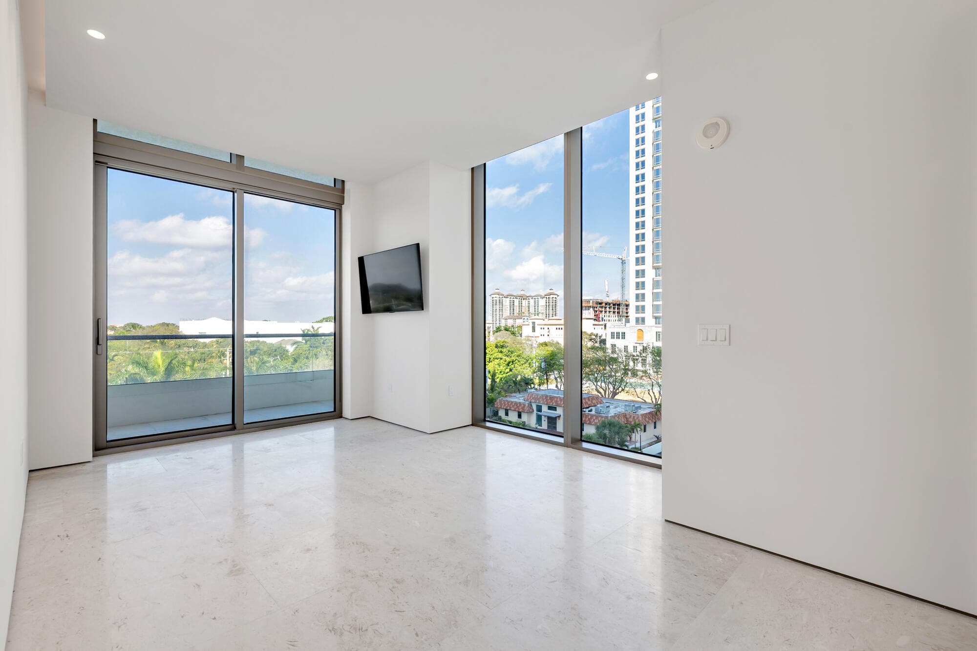 200 Arkona Court 501, West Palm Beach, FL 33401 — photo 12 of 46