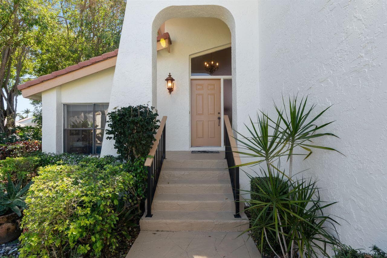 5787 Lakeview Mews Place, Boynton Beach, FL 33437 — photo 5 of 49
