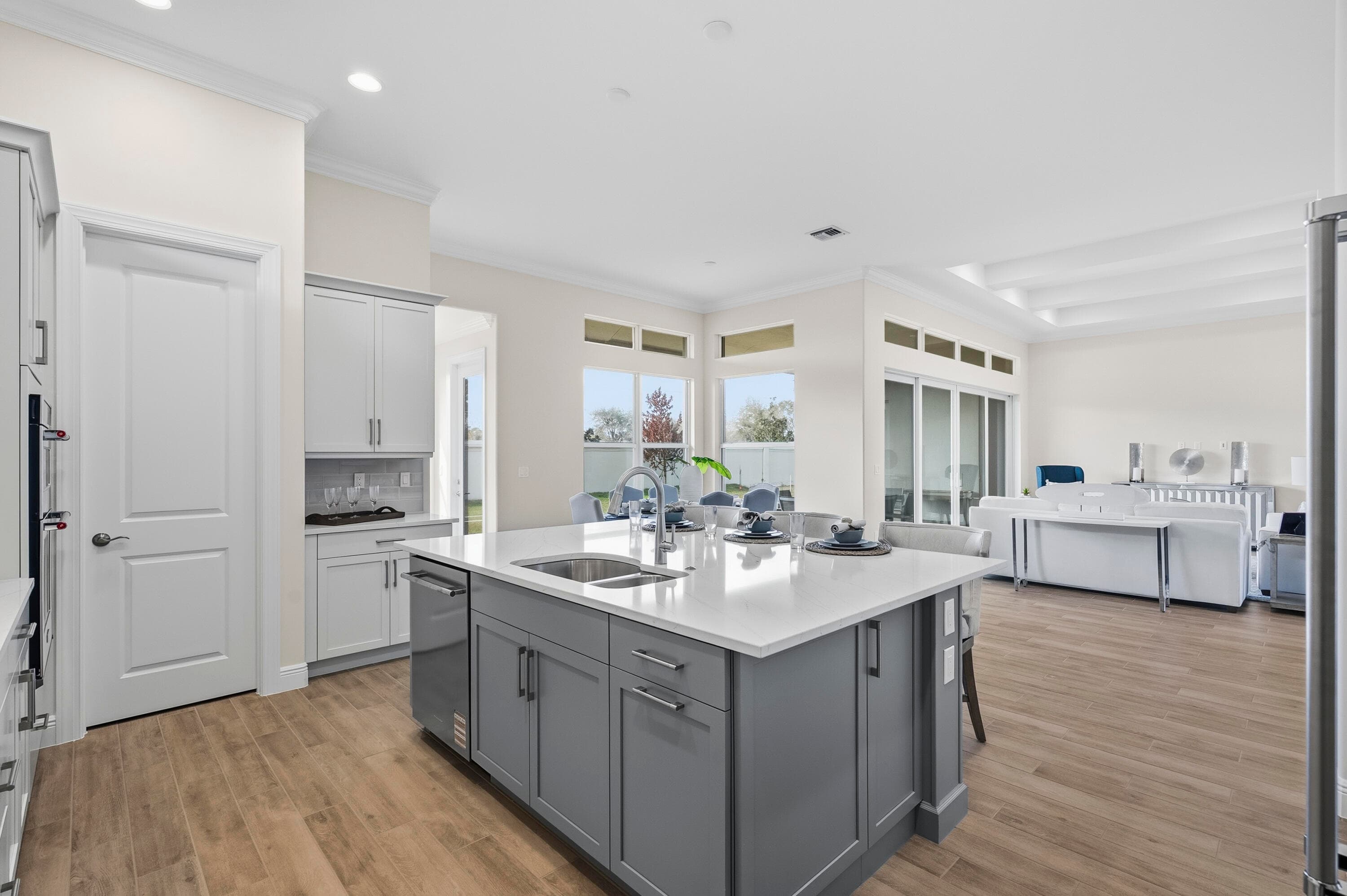 5745 Bent Pine Square, Vero Beach, FL 32967 — photo 4 of 21