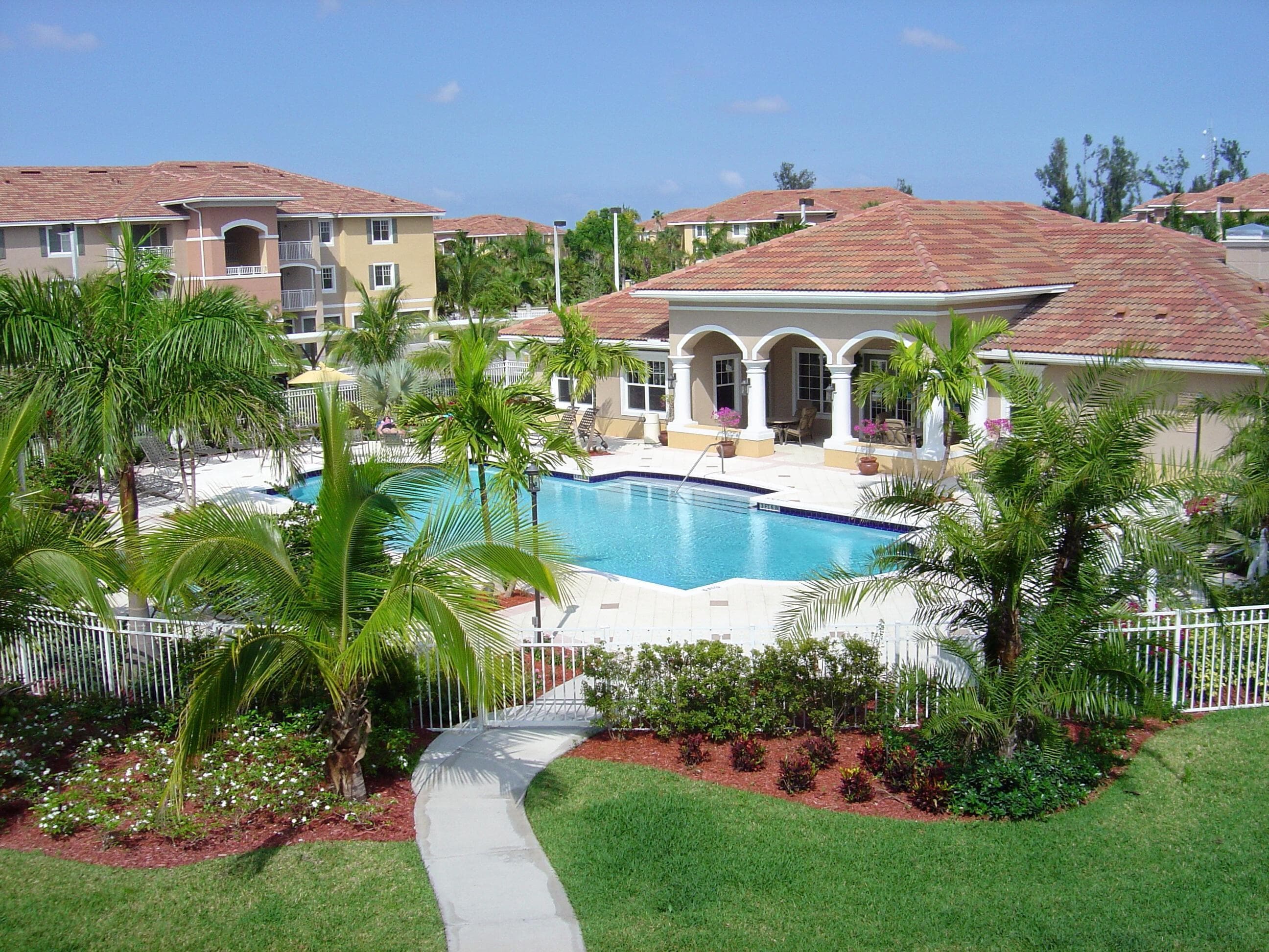 6505 Emerald Dunes Drive 204, West Palm Beach, FL 33411 — photo 4 of 28
