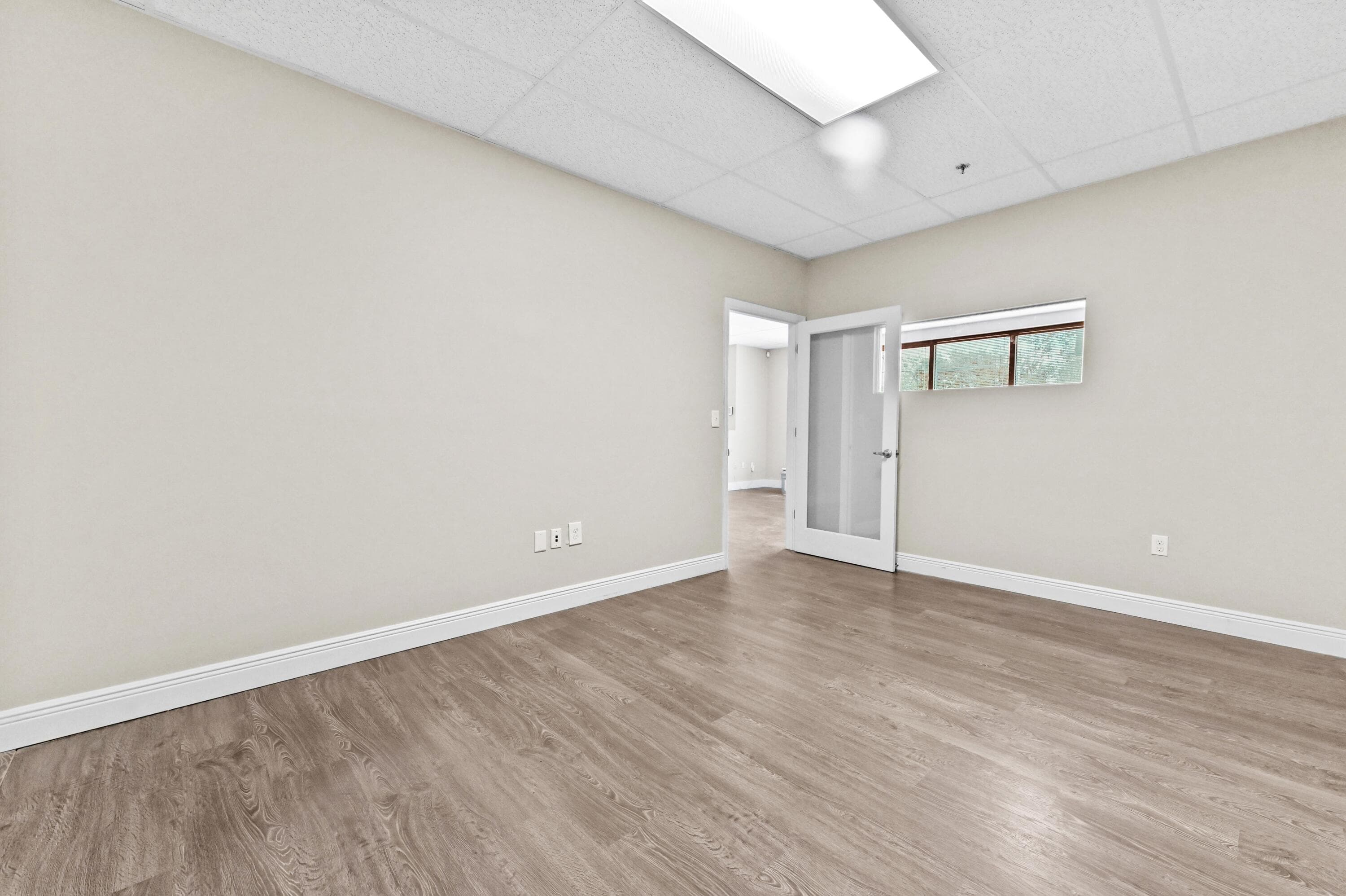 4050 Westgate Avenue 106, West Palm Beach, FL 33409 — photo 16 of 42